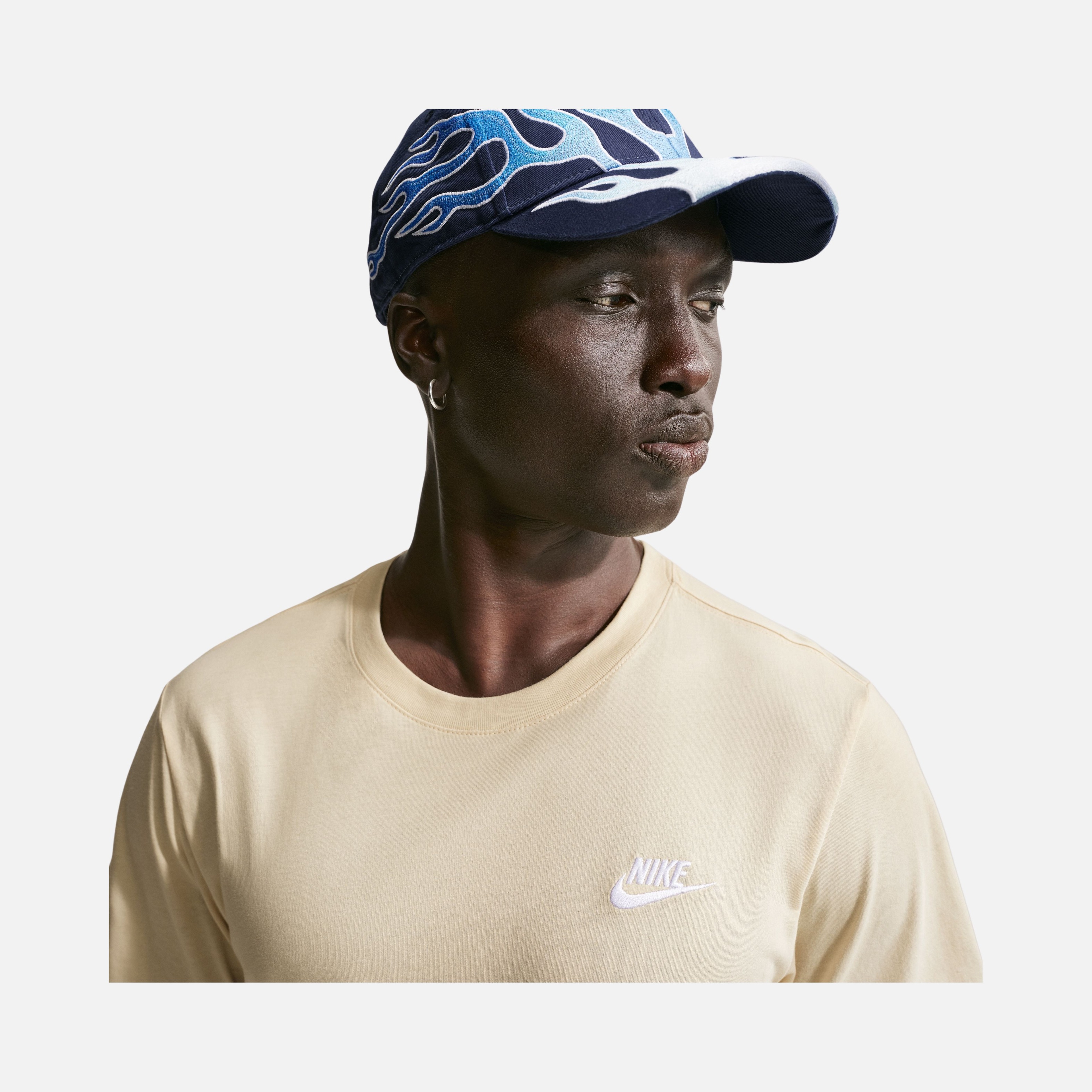 Nike Sportswear Club Short-Sleeve Erkek Tişört