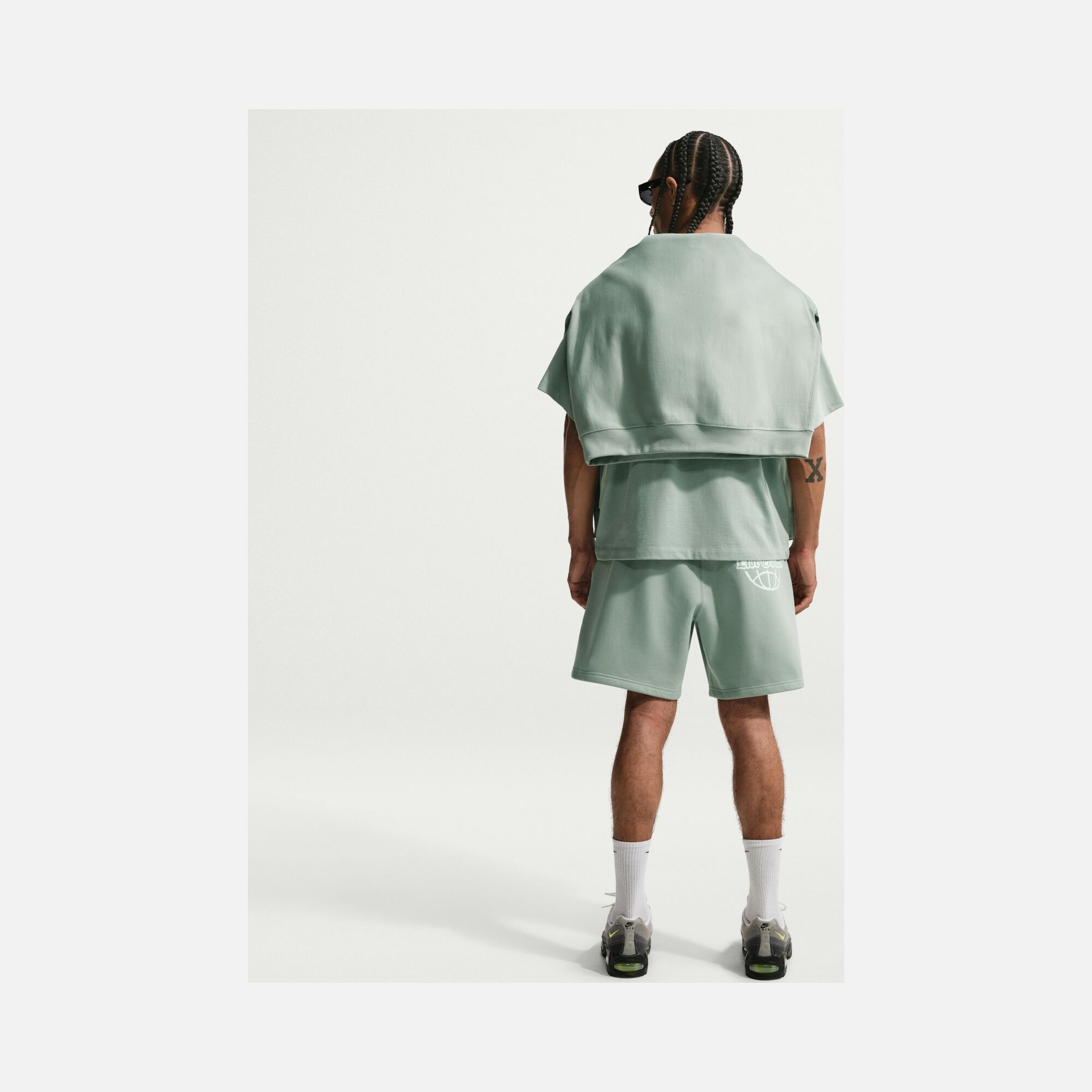 Nike Solo Swoosh Erkek Şort