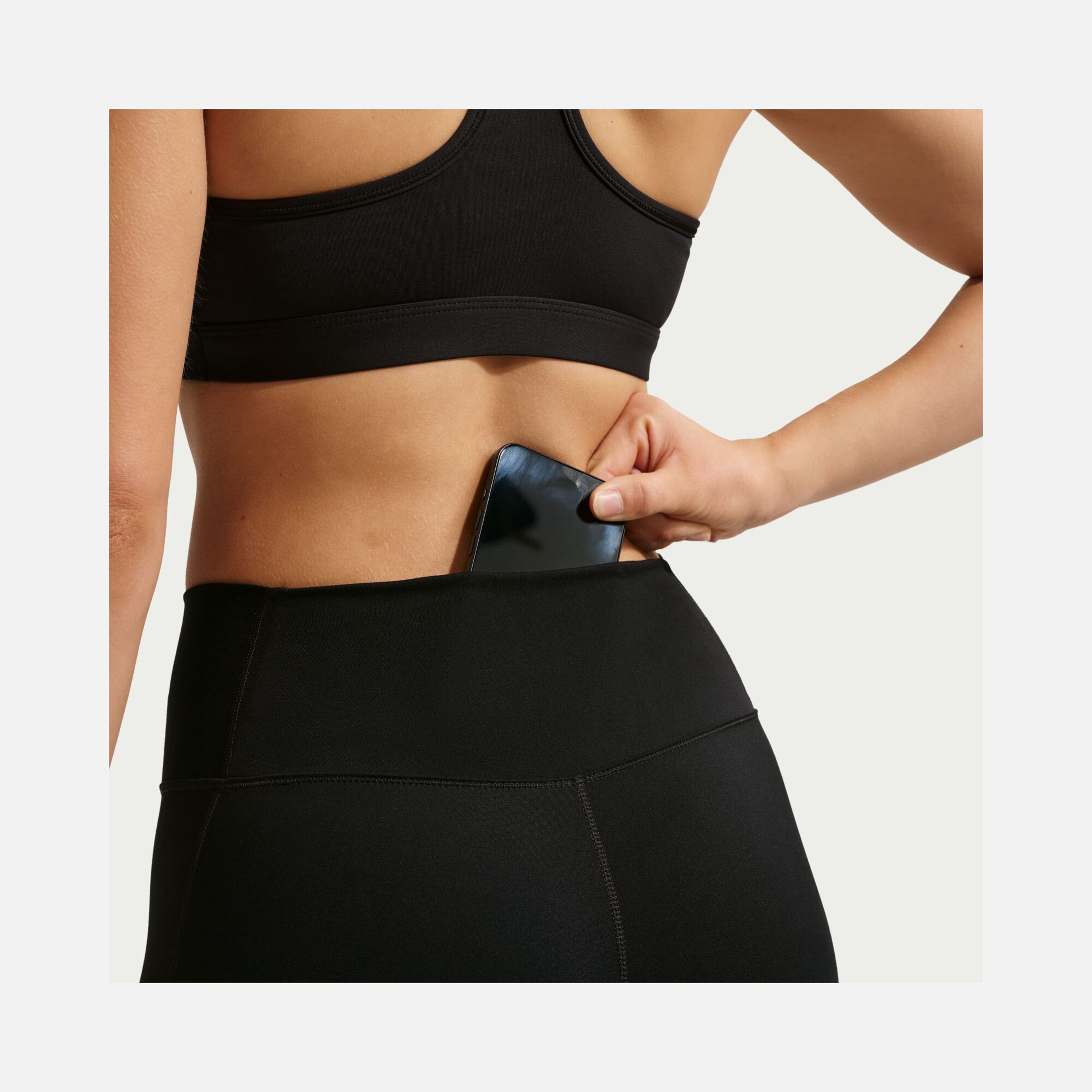 Nike Dri-FIT One High-Rise 7/8 Kadın Tayt