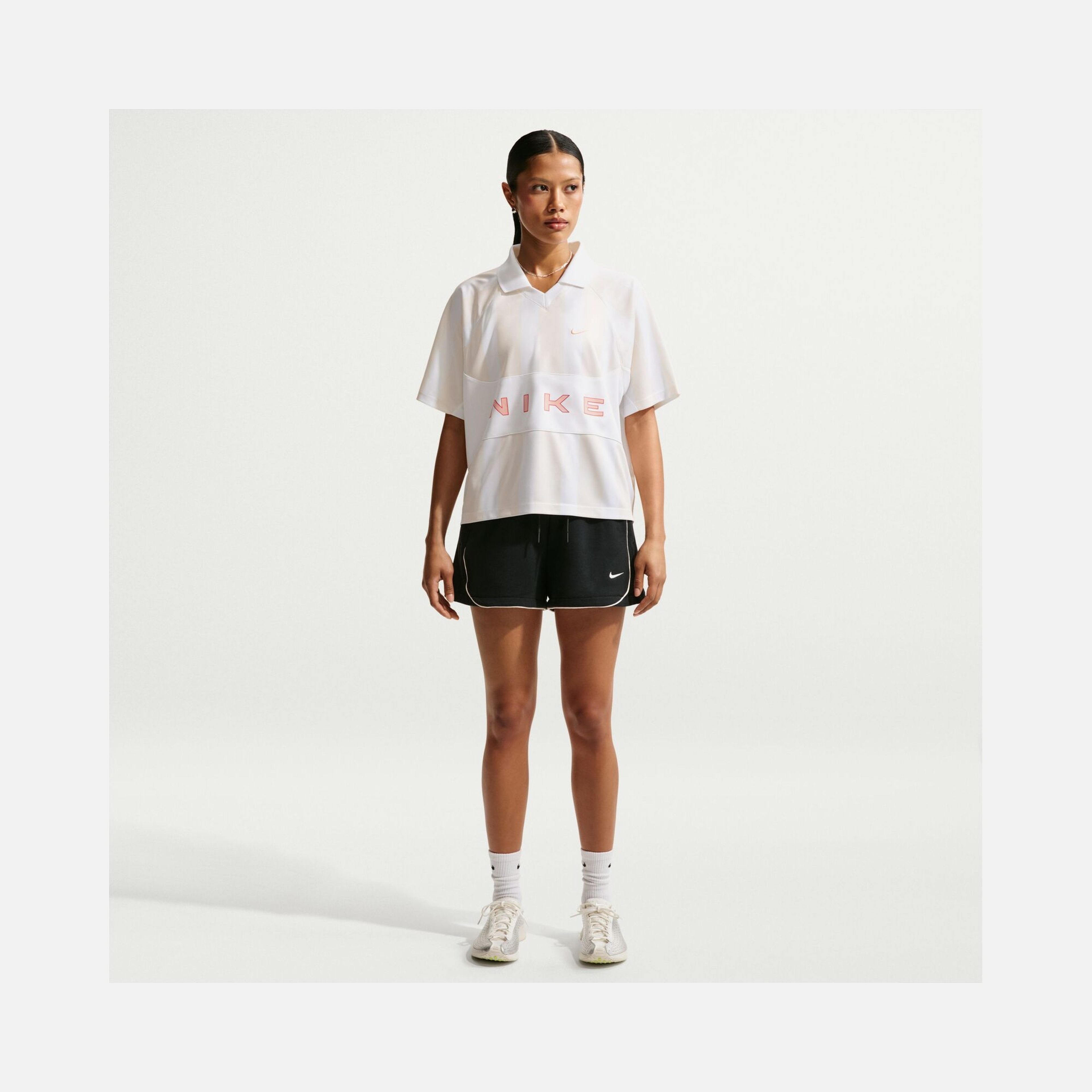 Nike Sportswear Street Oversize Çizgili Kadın Tişört