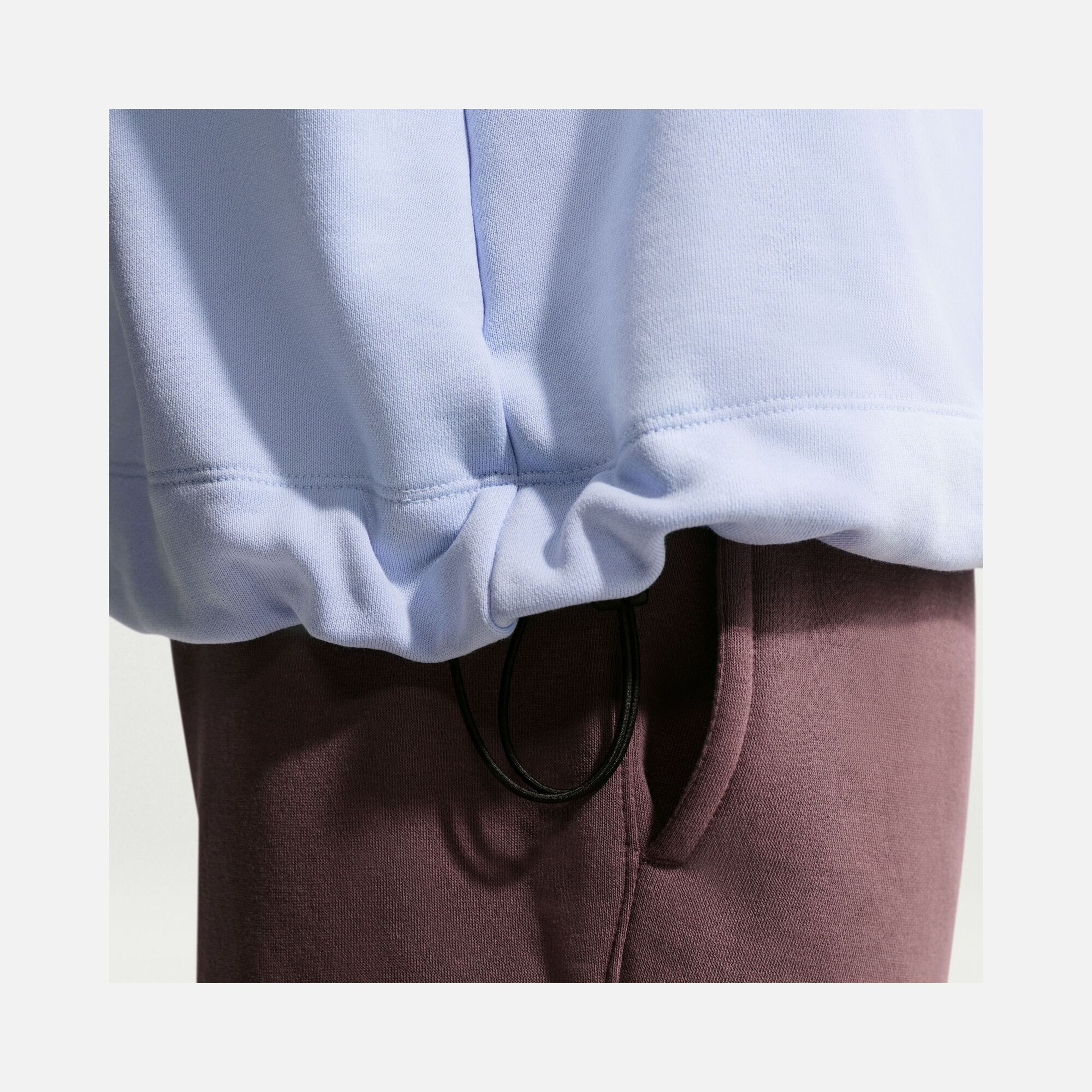 Nike Sportswear Club Oversized French-Terry Crew Sweatshirt