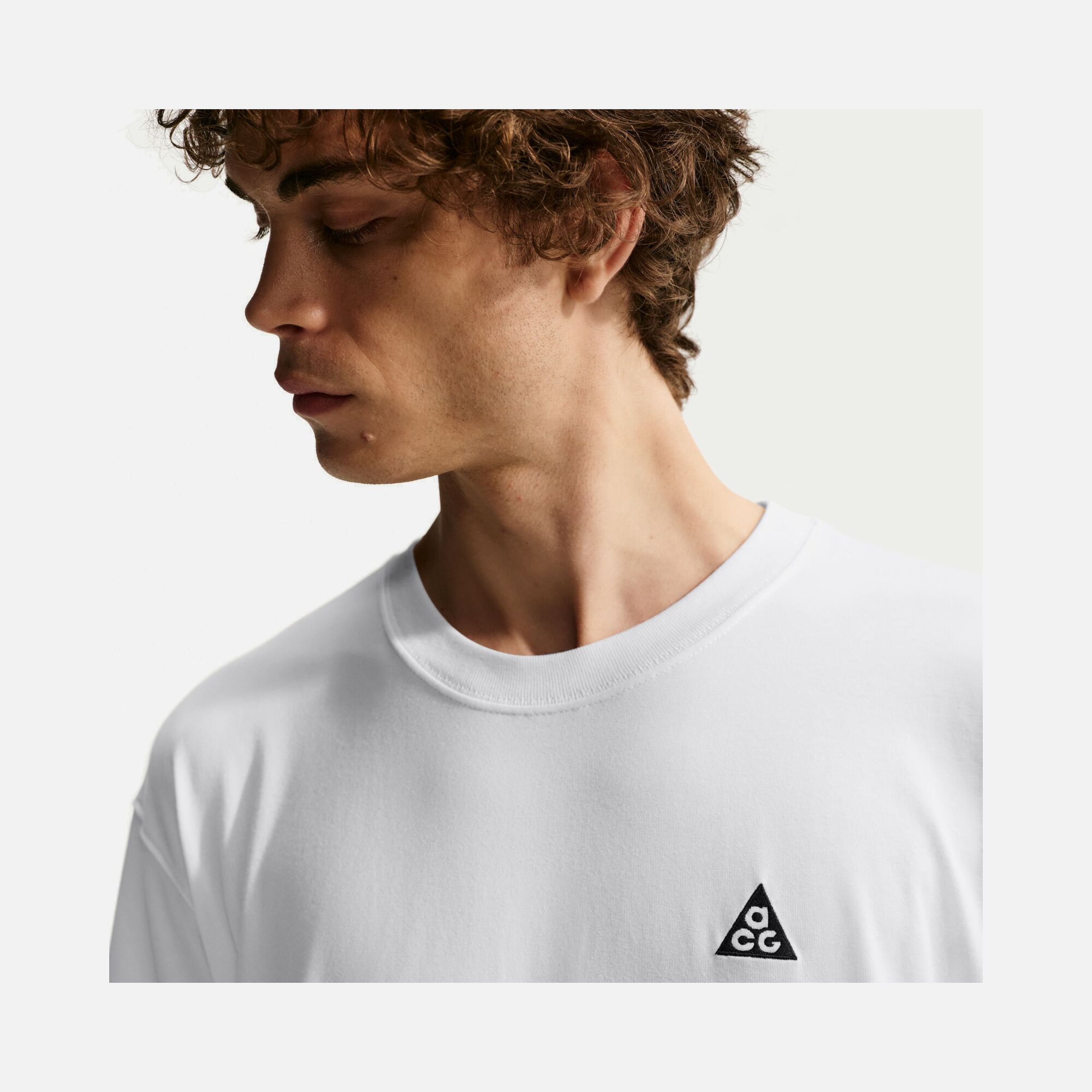 Nike ACG Dri-FIT 12 Months Camp Erkek Tişört