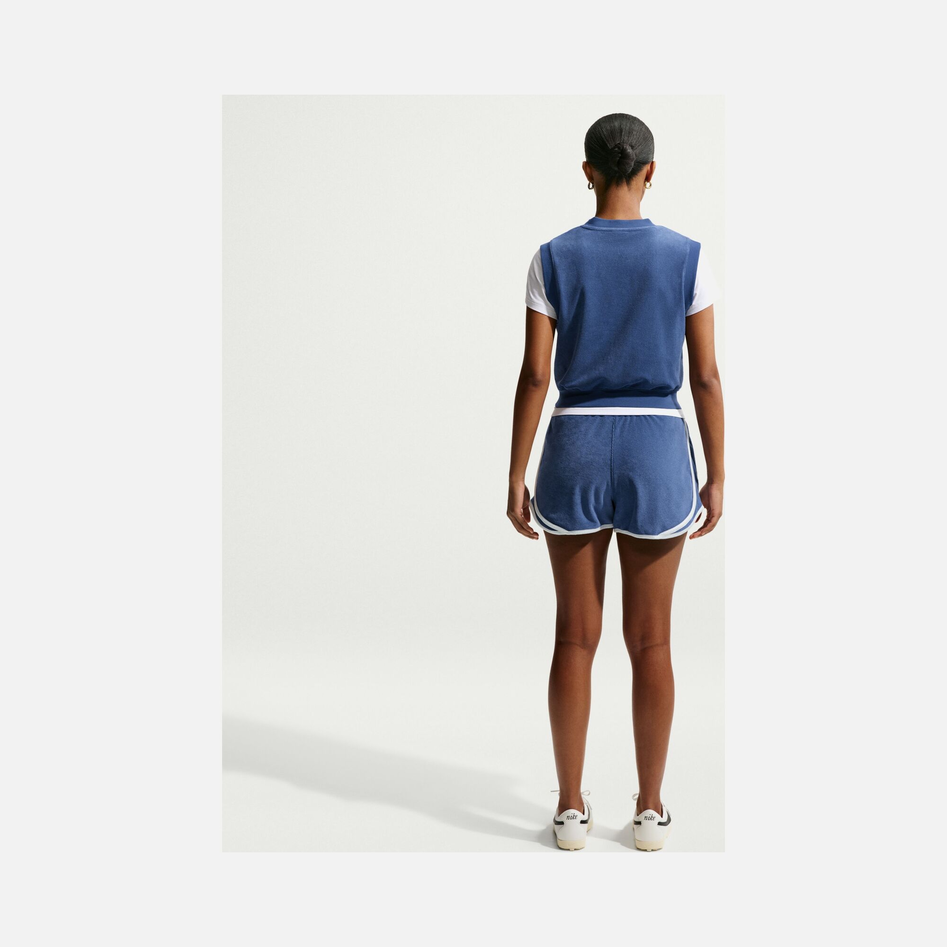 Nike Sportswear Chill Terry Kadın Şort