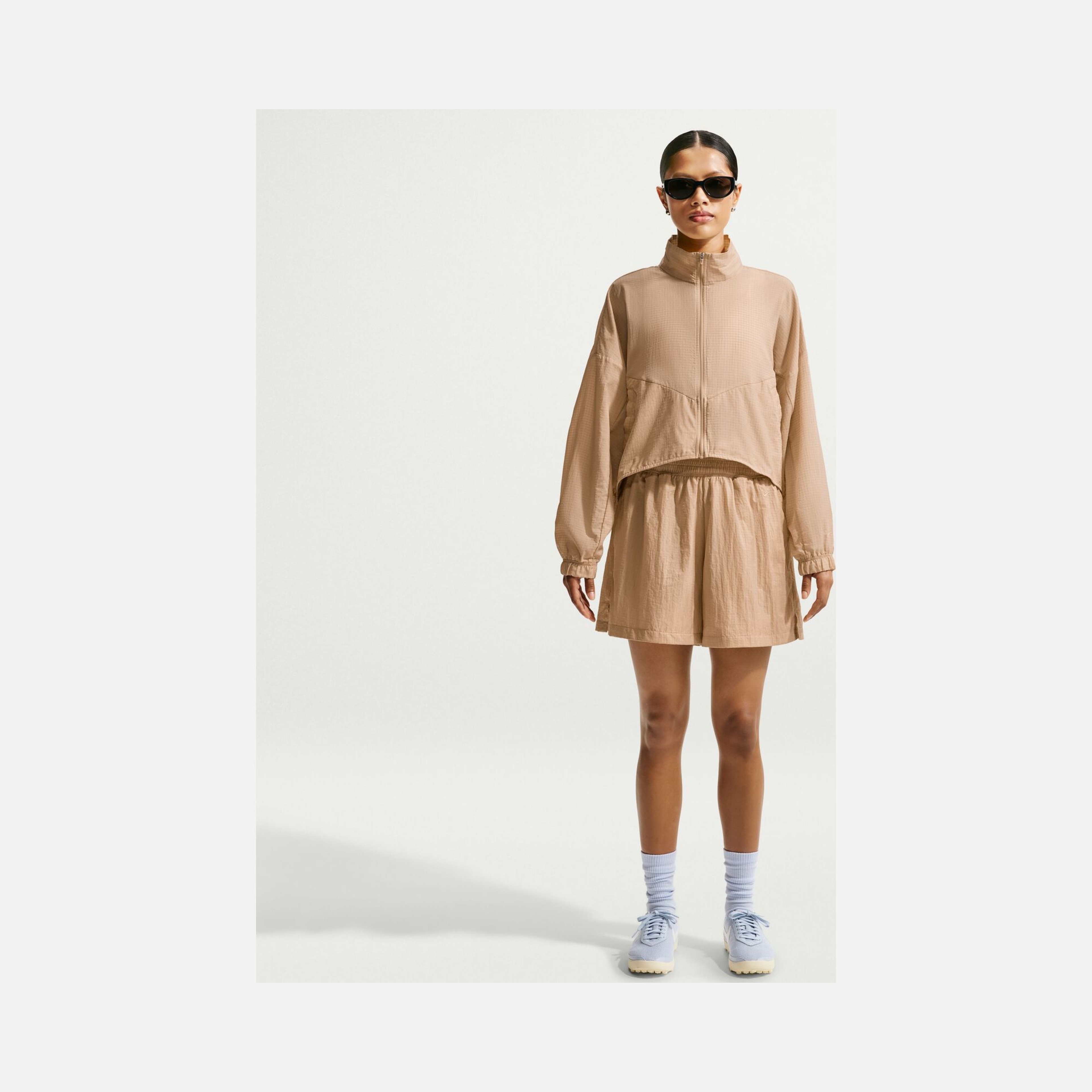 Nike Sportswear Lightweight Ripstop Water-Repellent Kadın Ceket