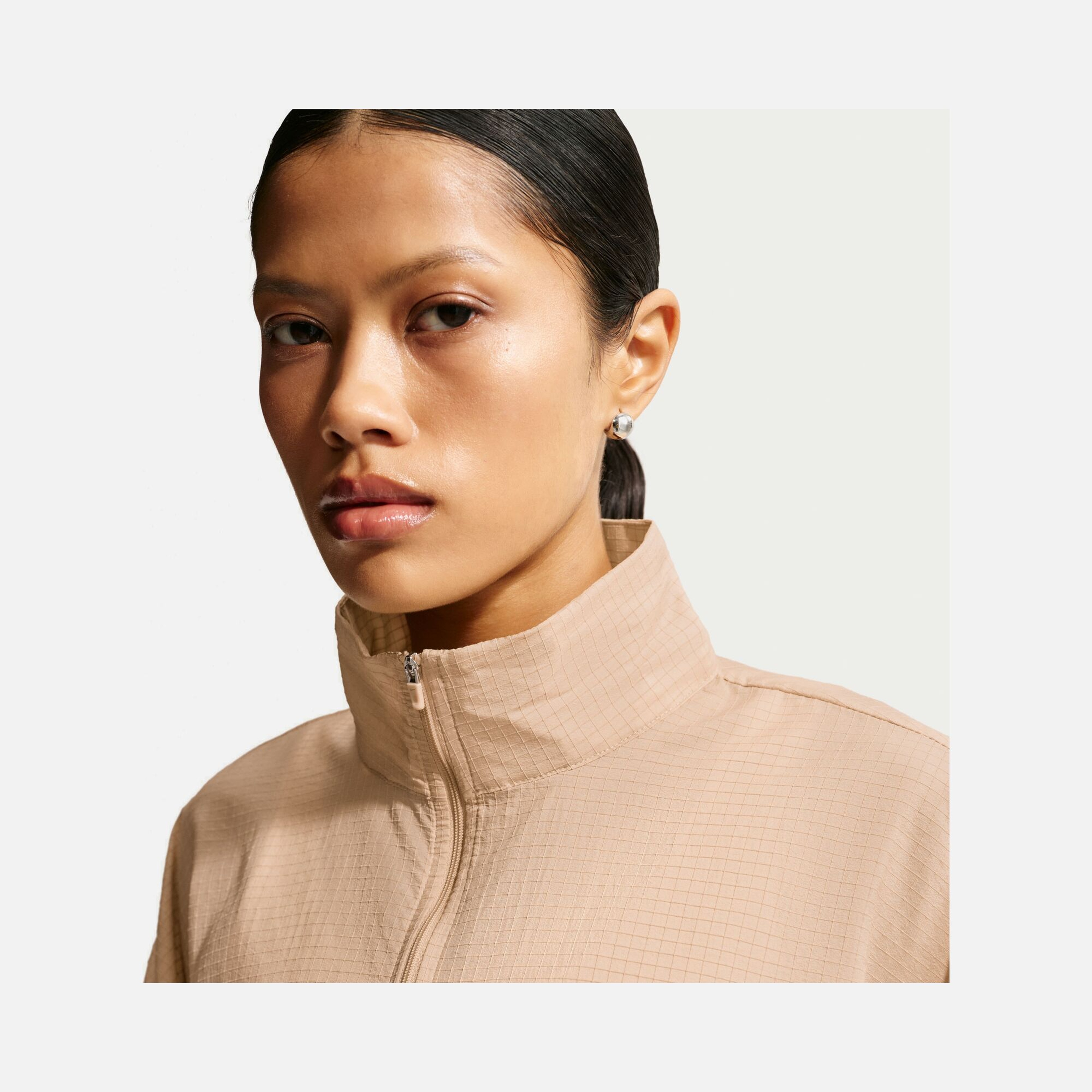 Nike Sportswear Lightweight Ripstop Water-Repellent Kadın Ceket