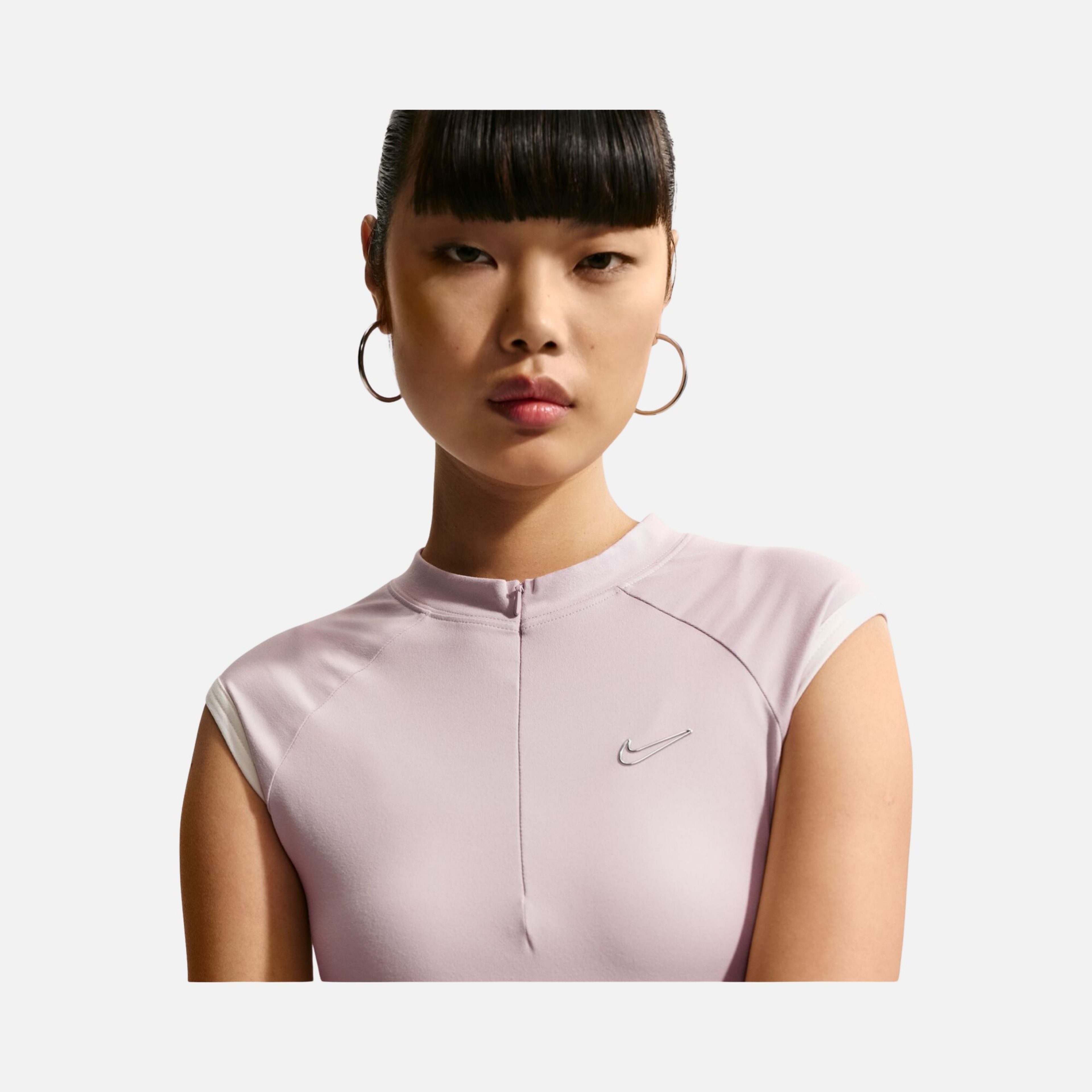 Nike Tight Sleeveless 1/4-Zip Top Kadın Tişört