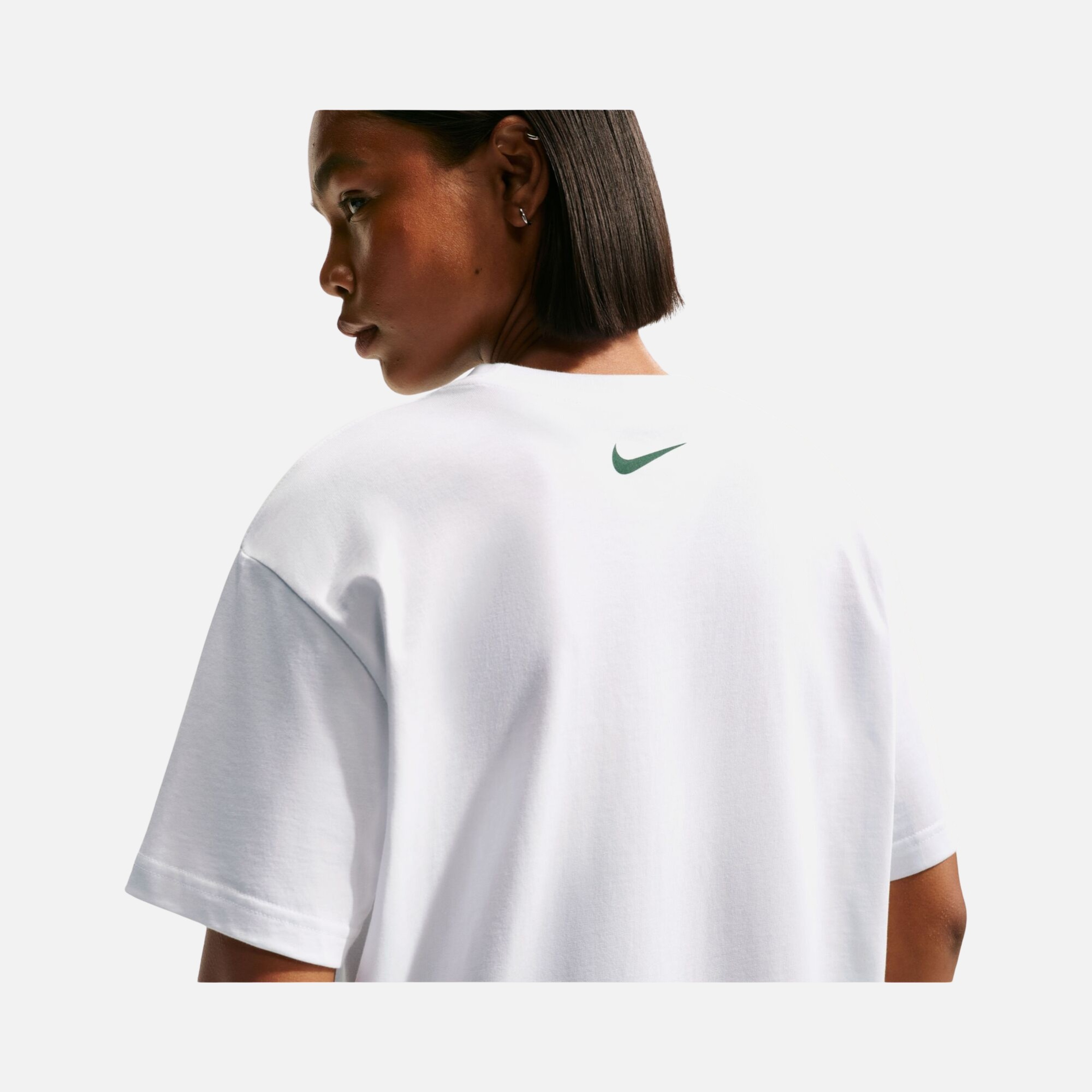 Nike Flower Shop Boyfriend Fit Kadın Tişört