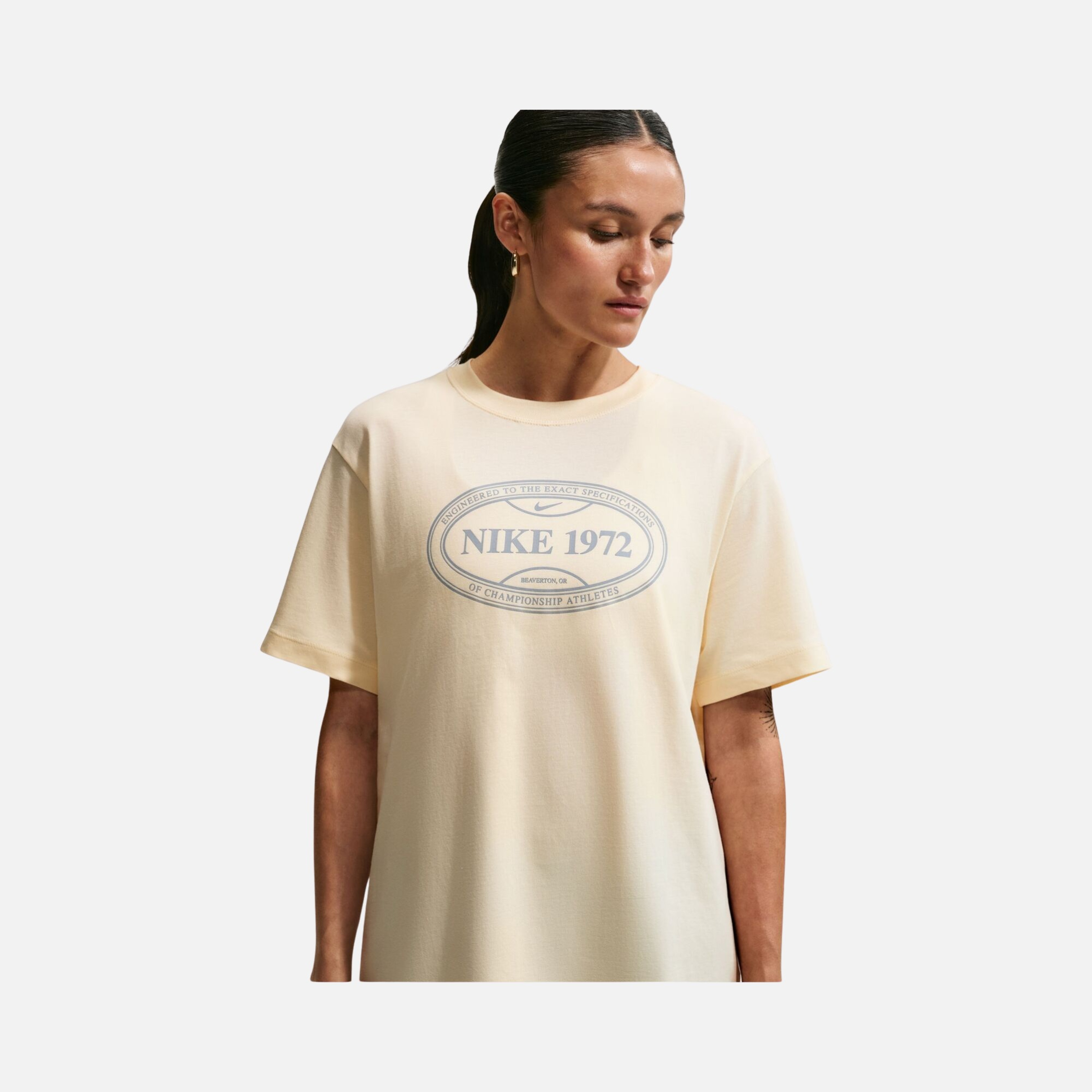 Nike Sportswear Trend Boxy Oversize Kadın Tişört