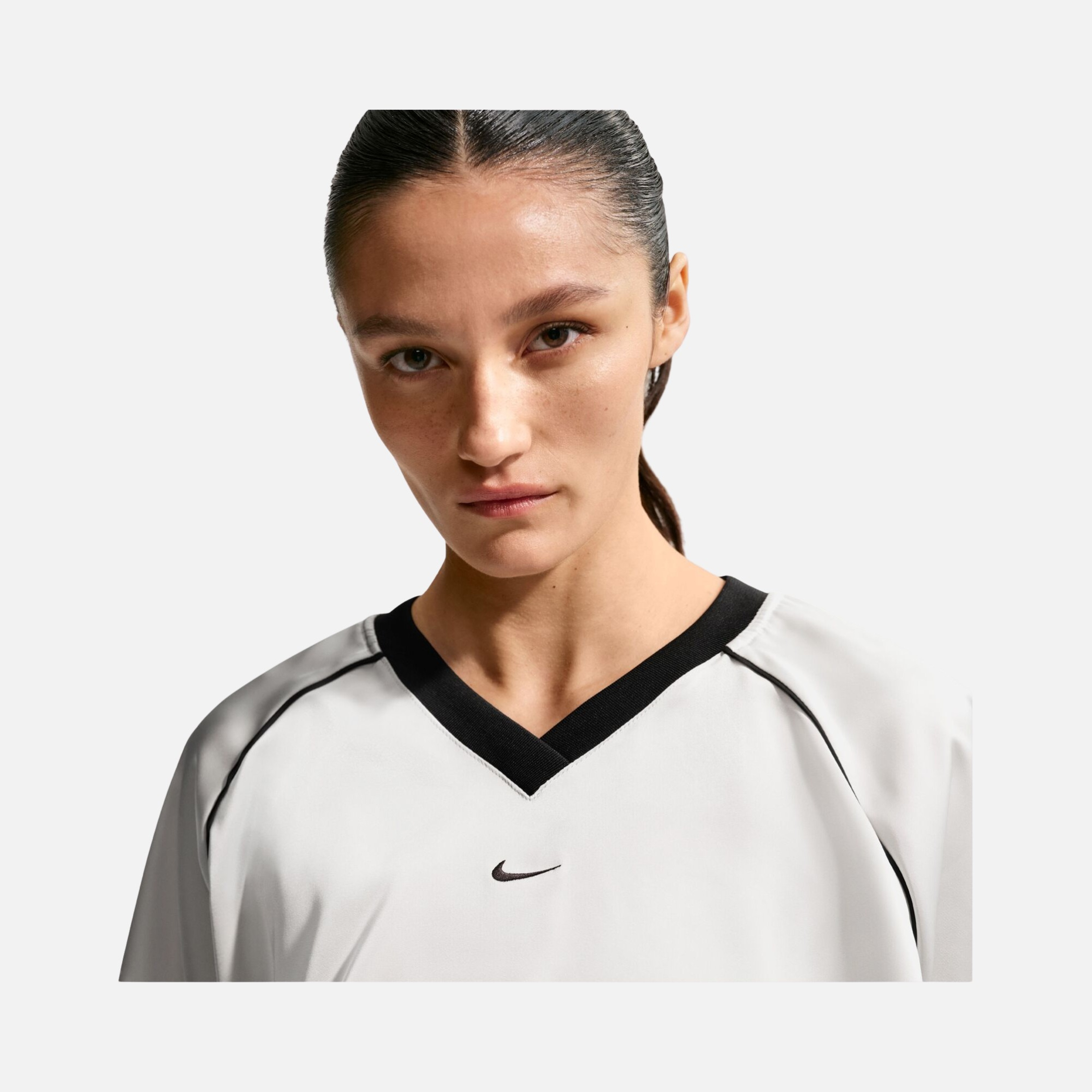 Nike Sportswear Offline Woven Satin Kadın Tişört