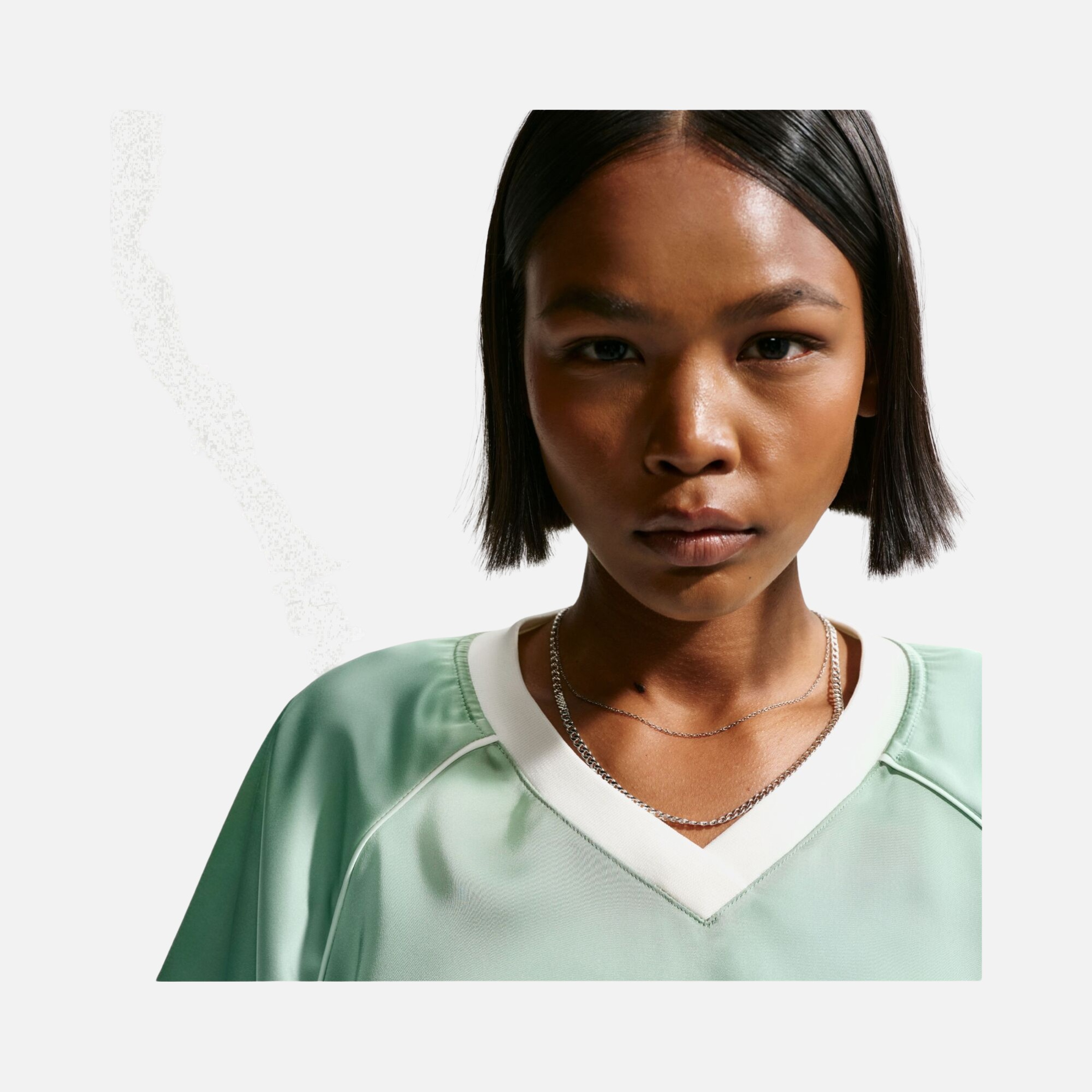 Nike Sportswear Offline Woven Satin Kadın Tişört