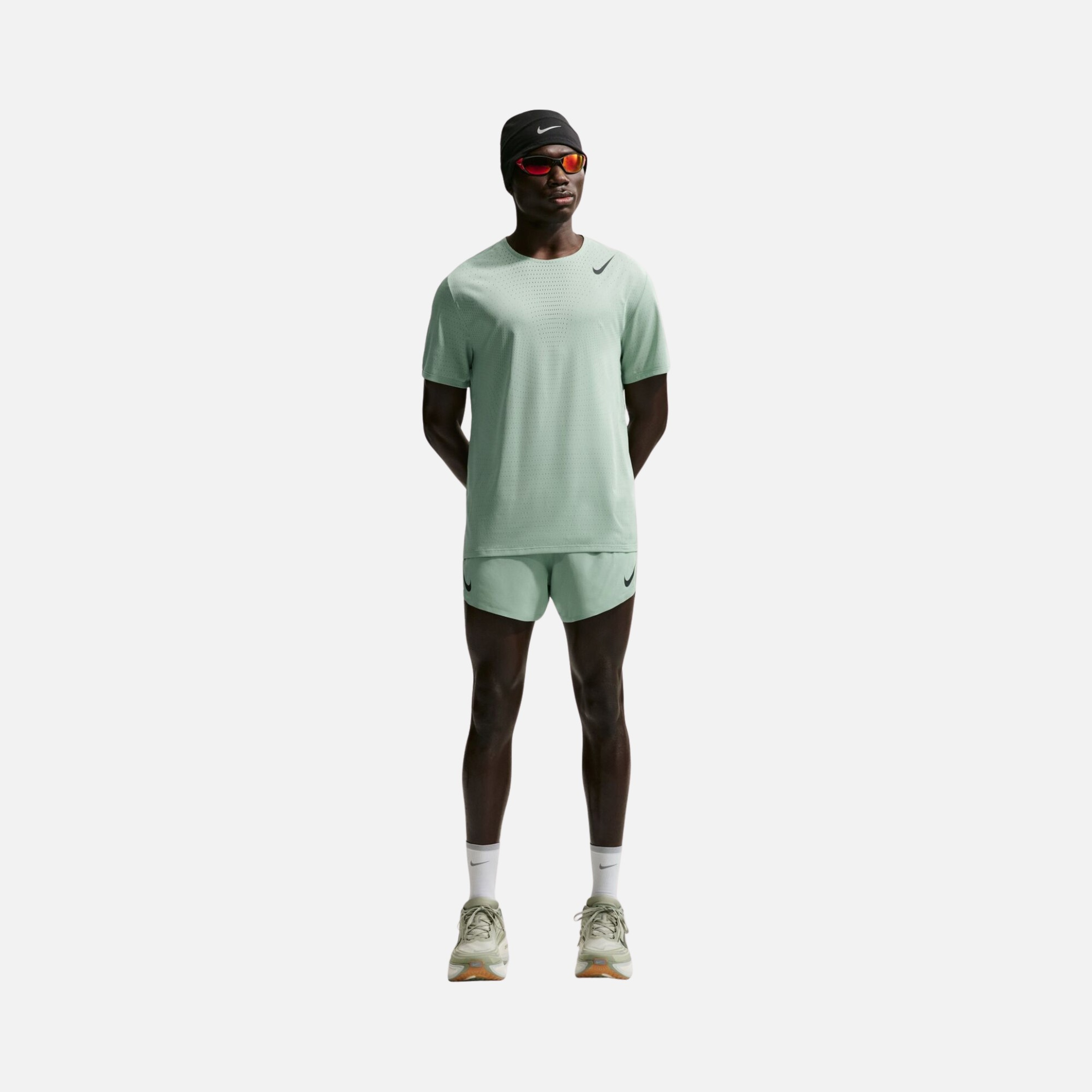 Nike Dri-Fit ADV AeroSwift Running Short-Sleeve Erkek Tişört