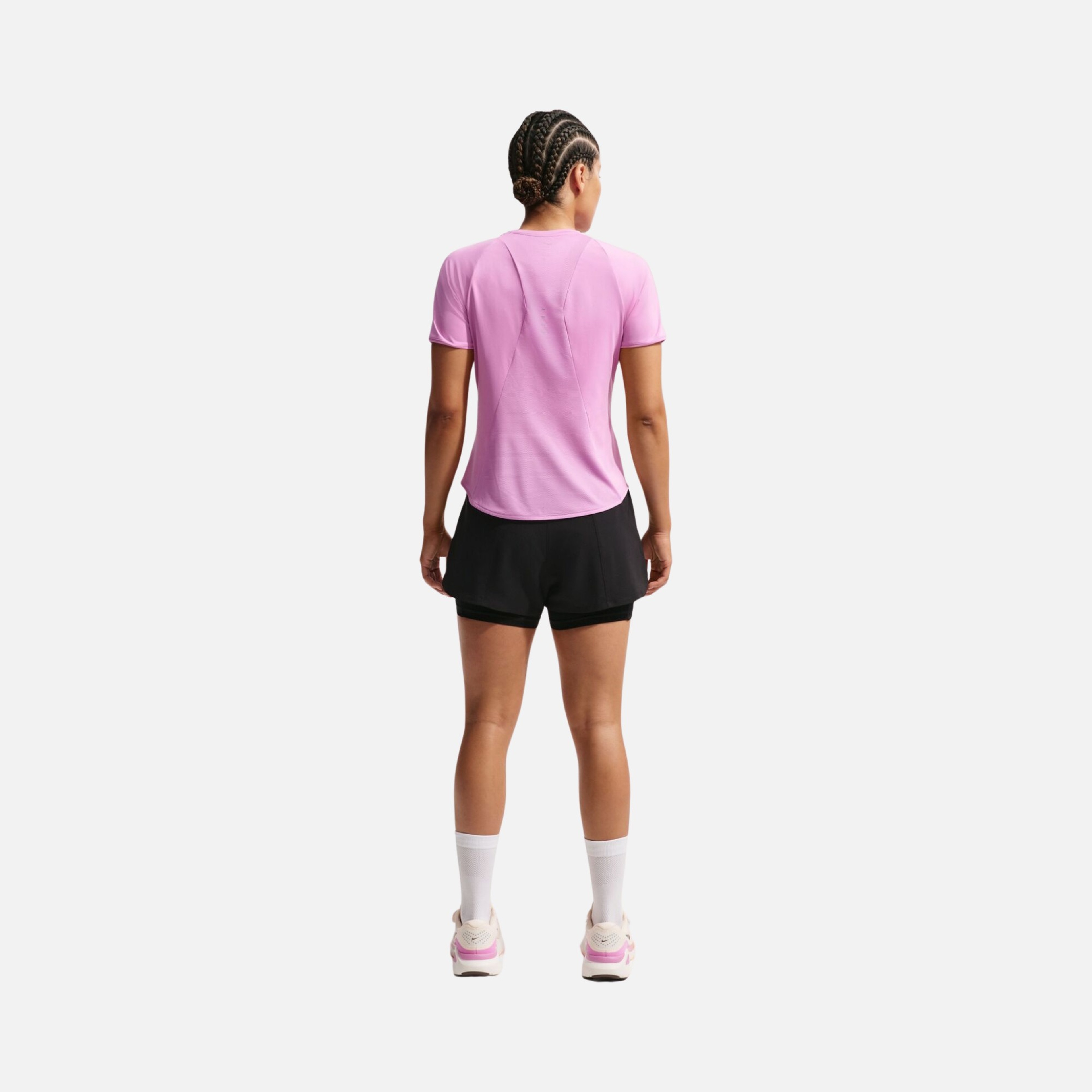 Nike Swift Dri-Fit Running Short-Sleeve Kadın Tişört