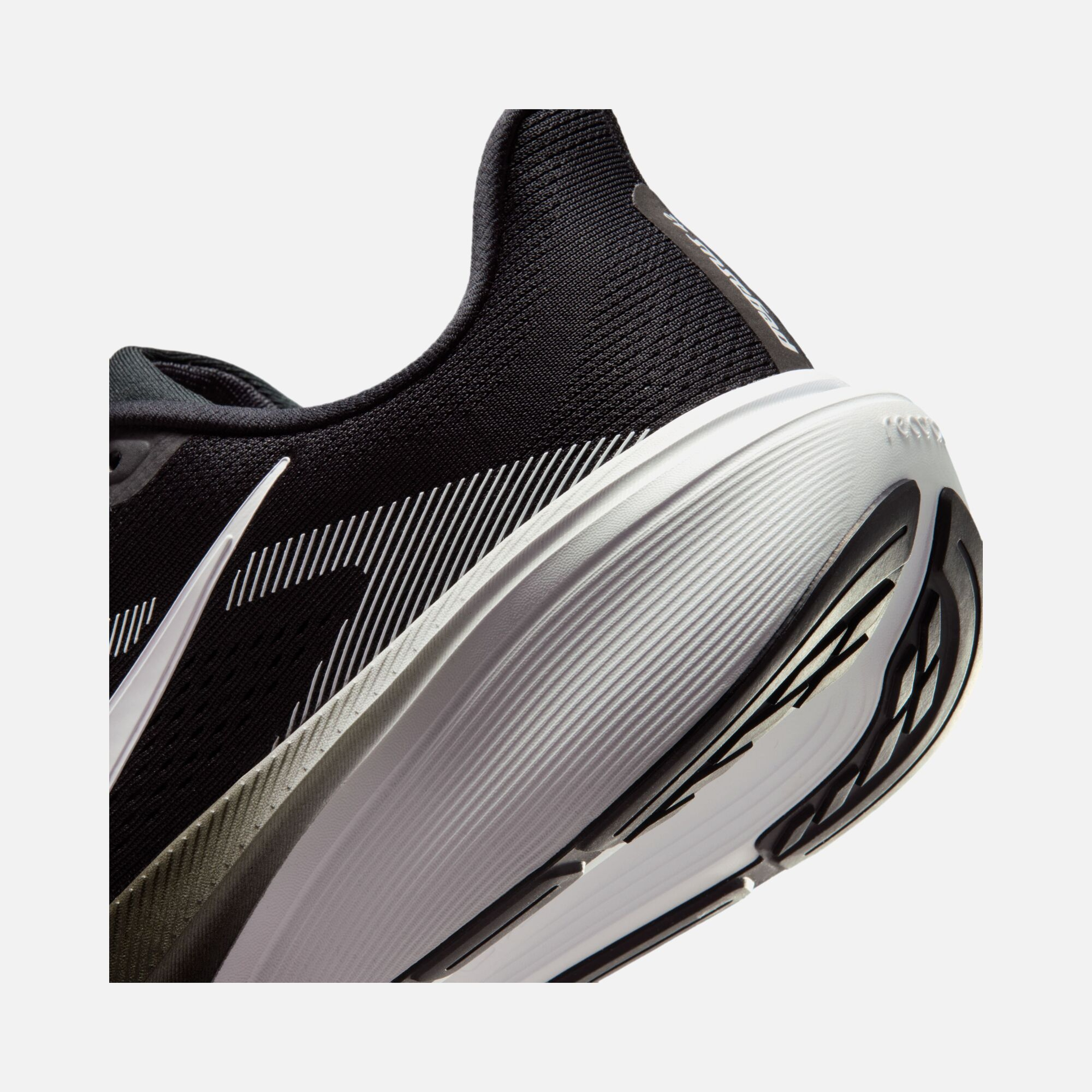 Nike Air Zoom Pegasus 42 Erkek Koşu Ayakkabısı