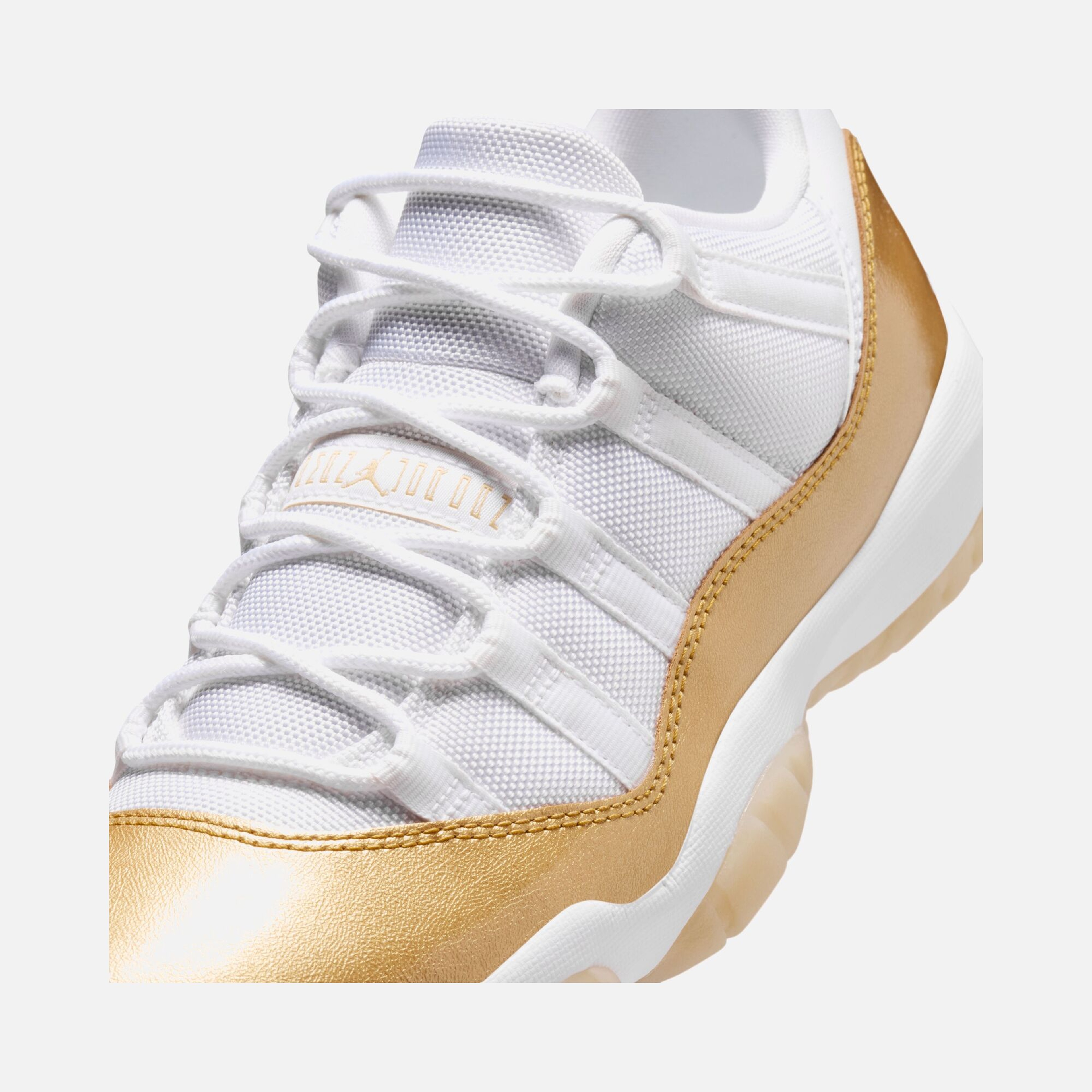 Nike Air Jordan 11 Retro Low Kadın Basketbol Ayakkabısı