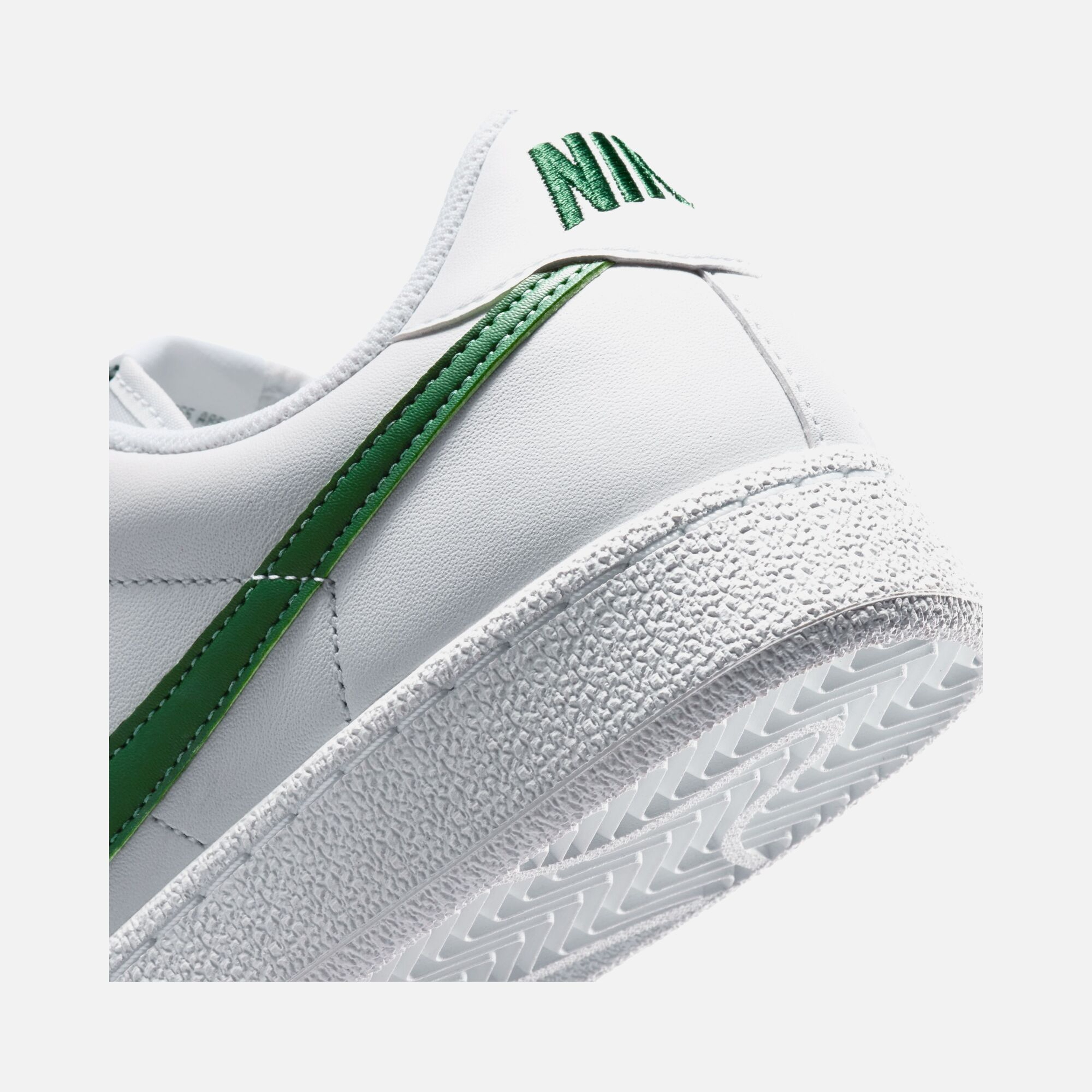 Nike Tennis Classic Kadın Spor Ayakkabı
