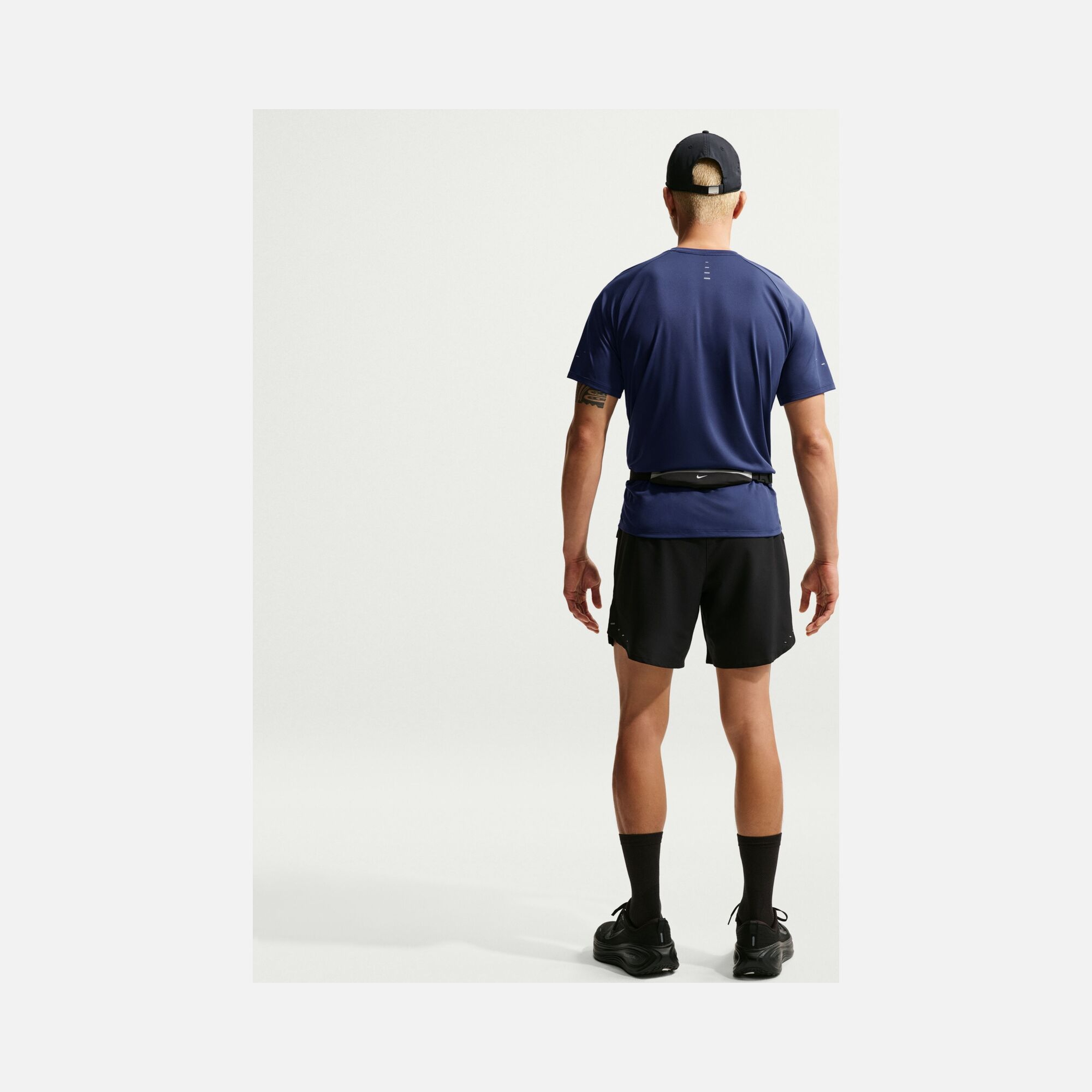 Nike Dri-Fit ADV Stride Running Short-Sleeve Erkek Tişört