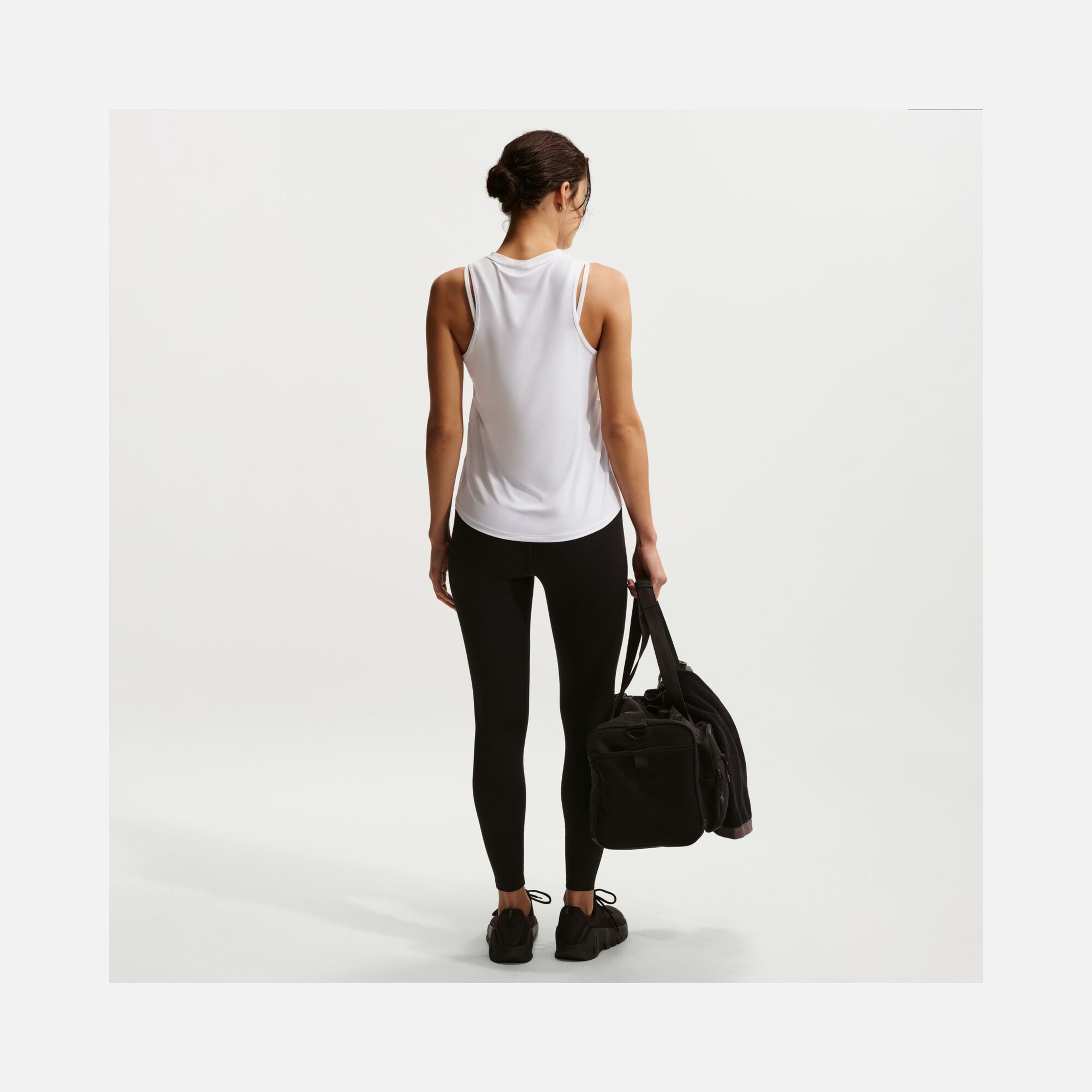 Nike One Classic Dri-fit Tank Kadın Tişört