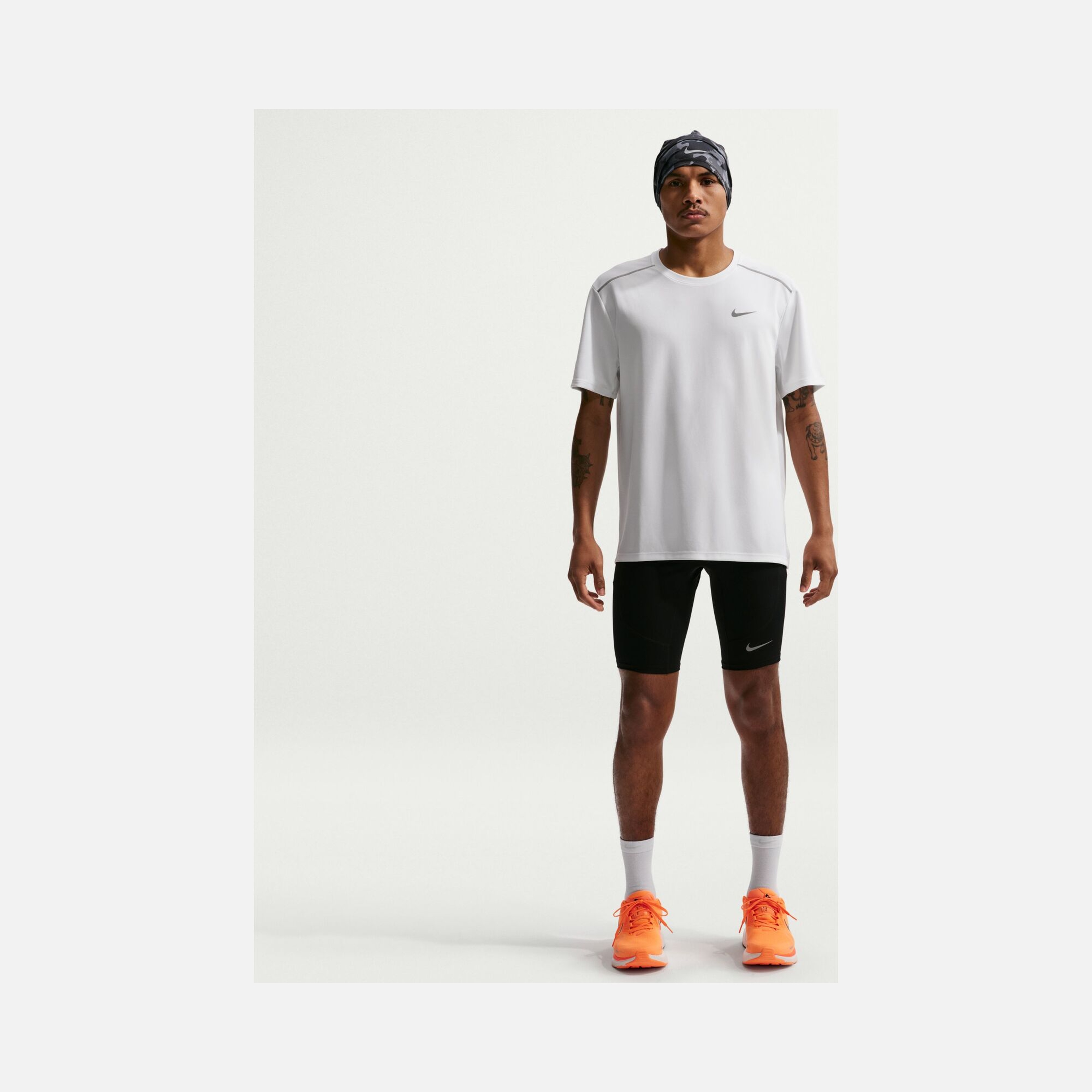Nike Miler Dri-FIT UV-Protection Short-Sleeve Erkek Tişört