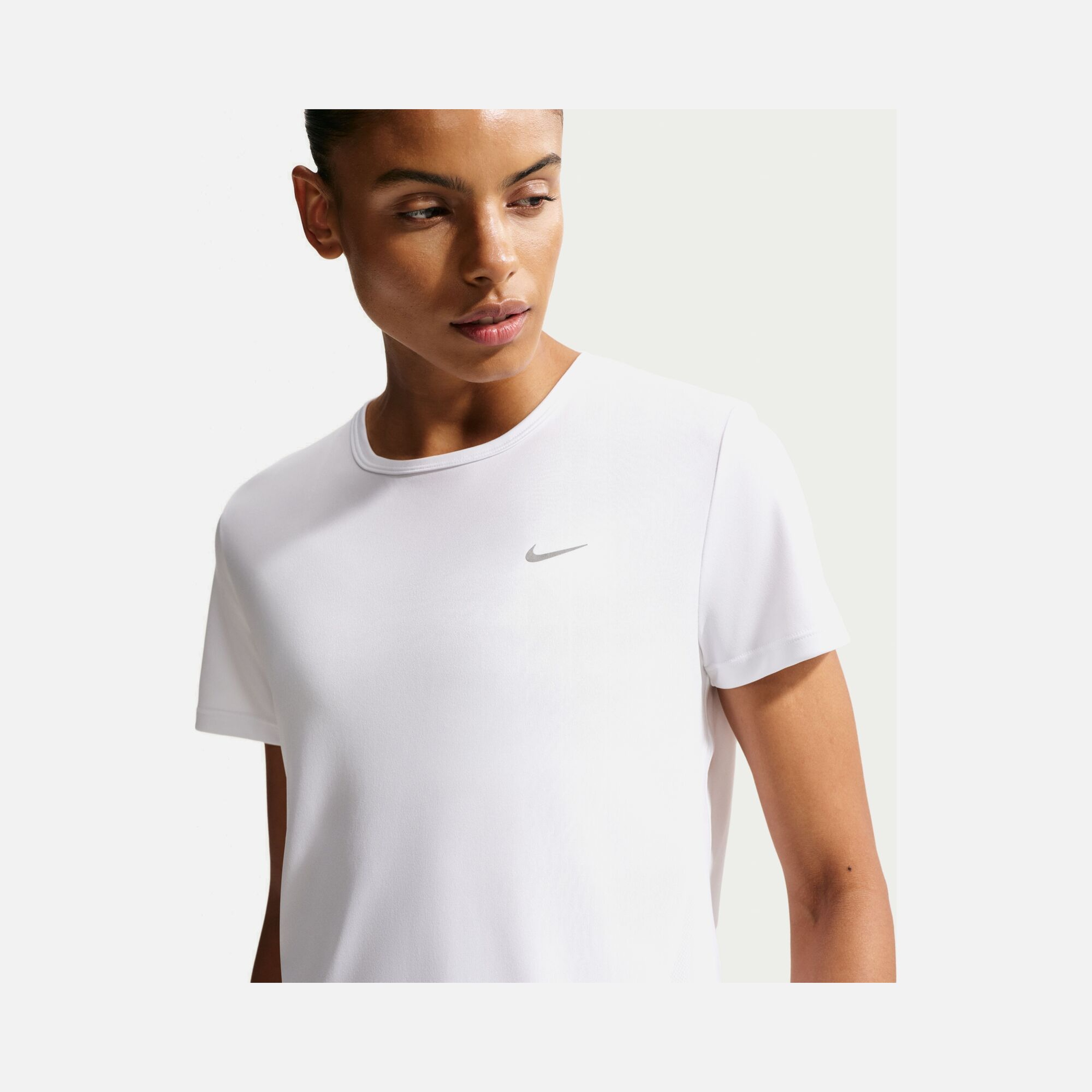 Nike W Tempo Df Ss Top Kadın Tişört