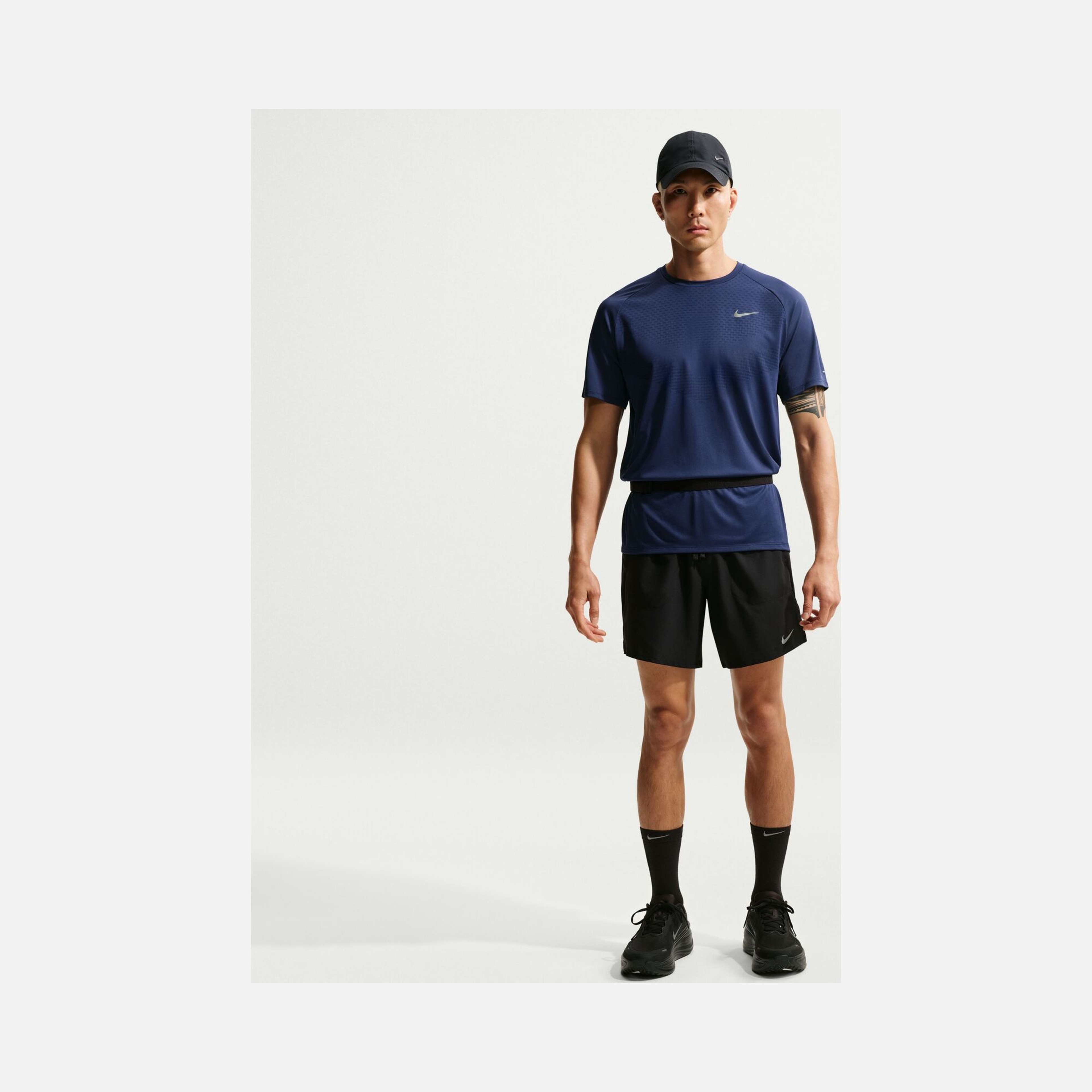 Nike Dri-Fit ADV Stride Running Short-Sleeve Erkek Tişört