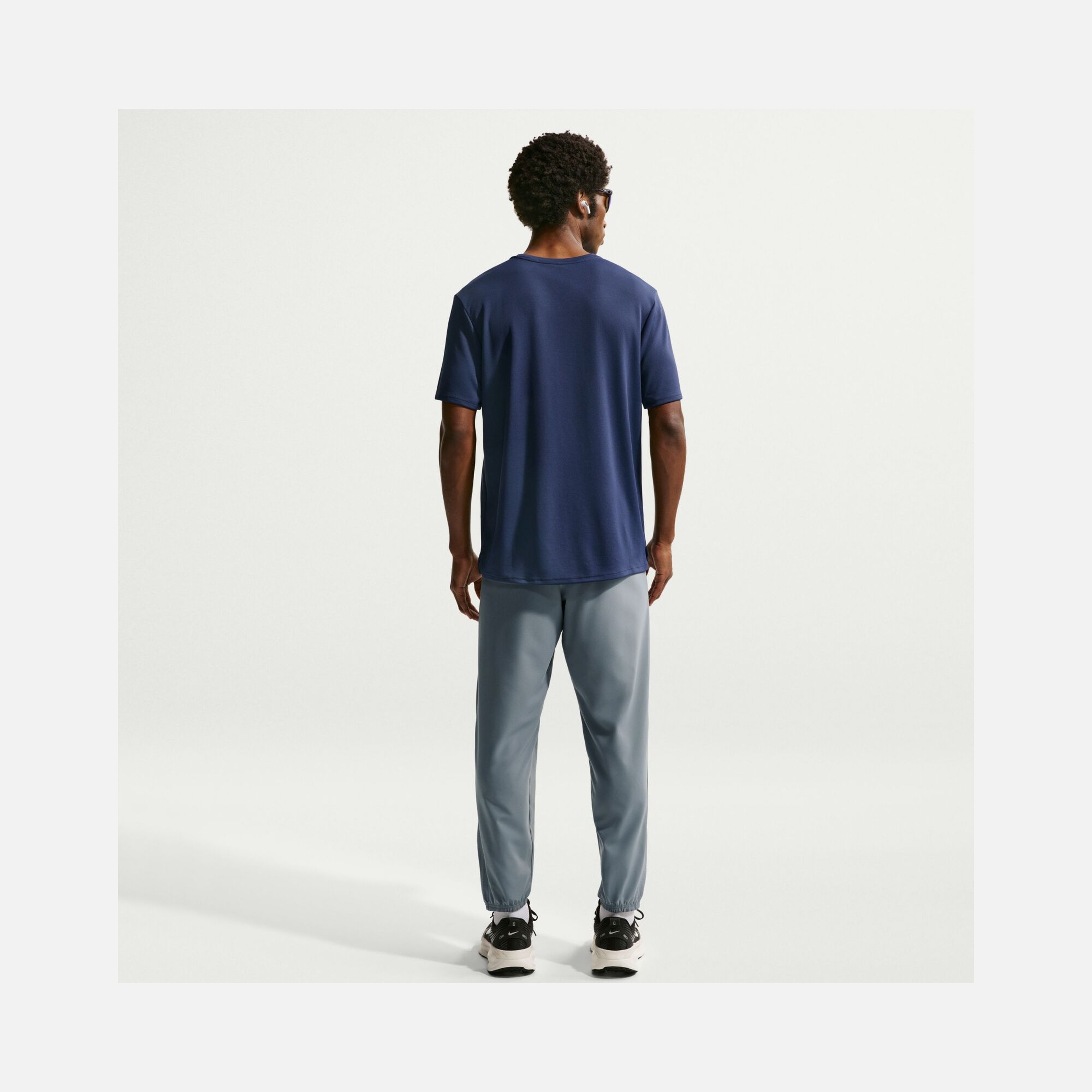 Nike Miler Dri-FIT UV-Protection Short-Sleeve Erkek Tişört
