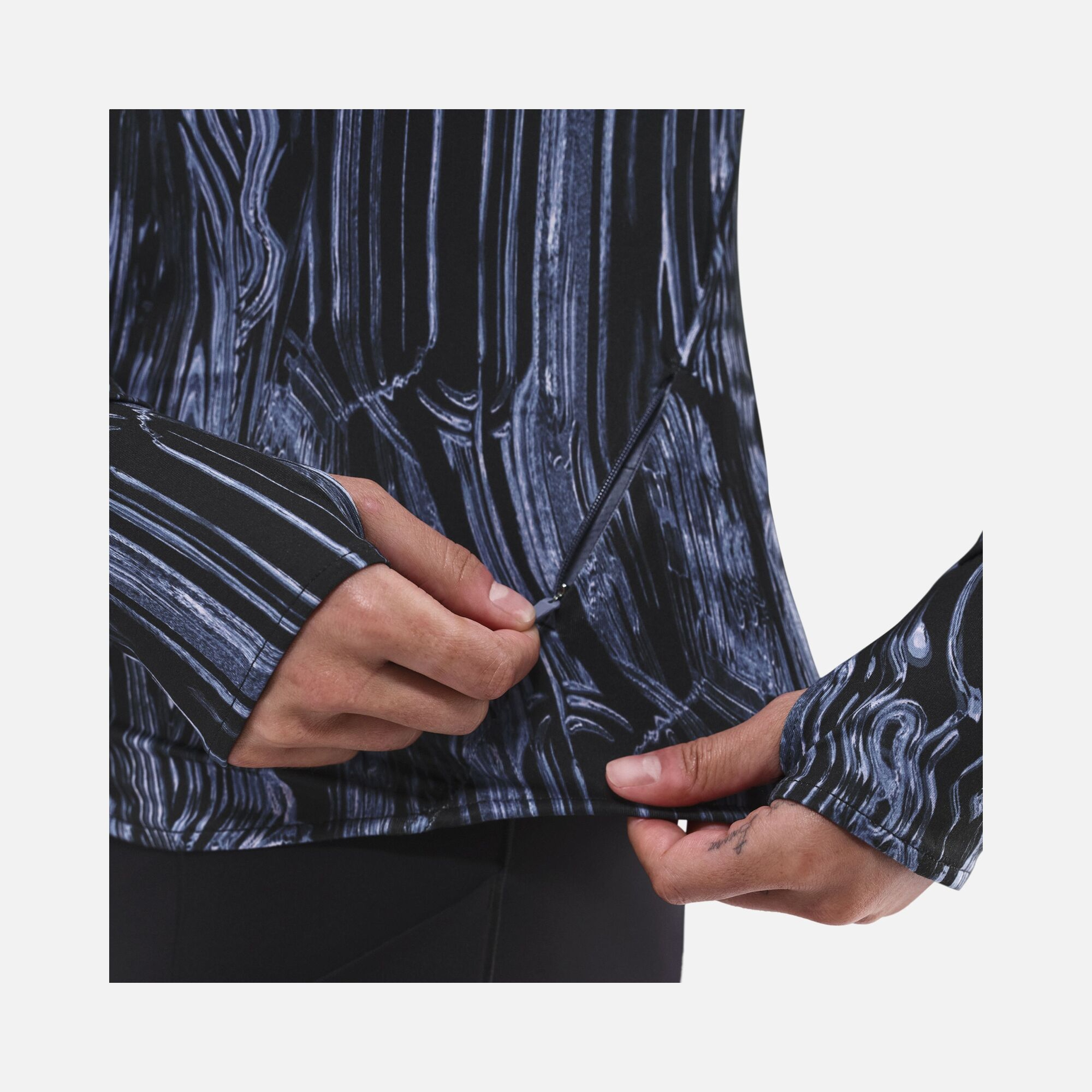 Nike Dri-Fit Swift UV Half-Zip Running Kadın Tişört
