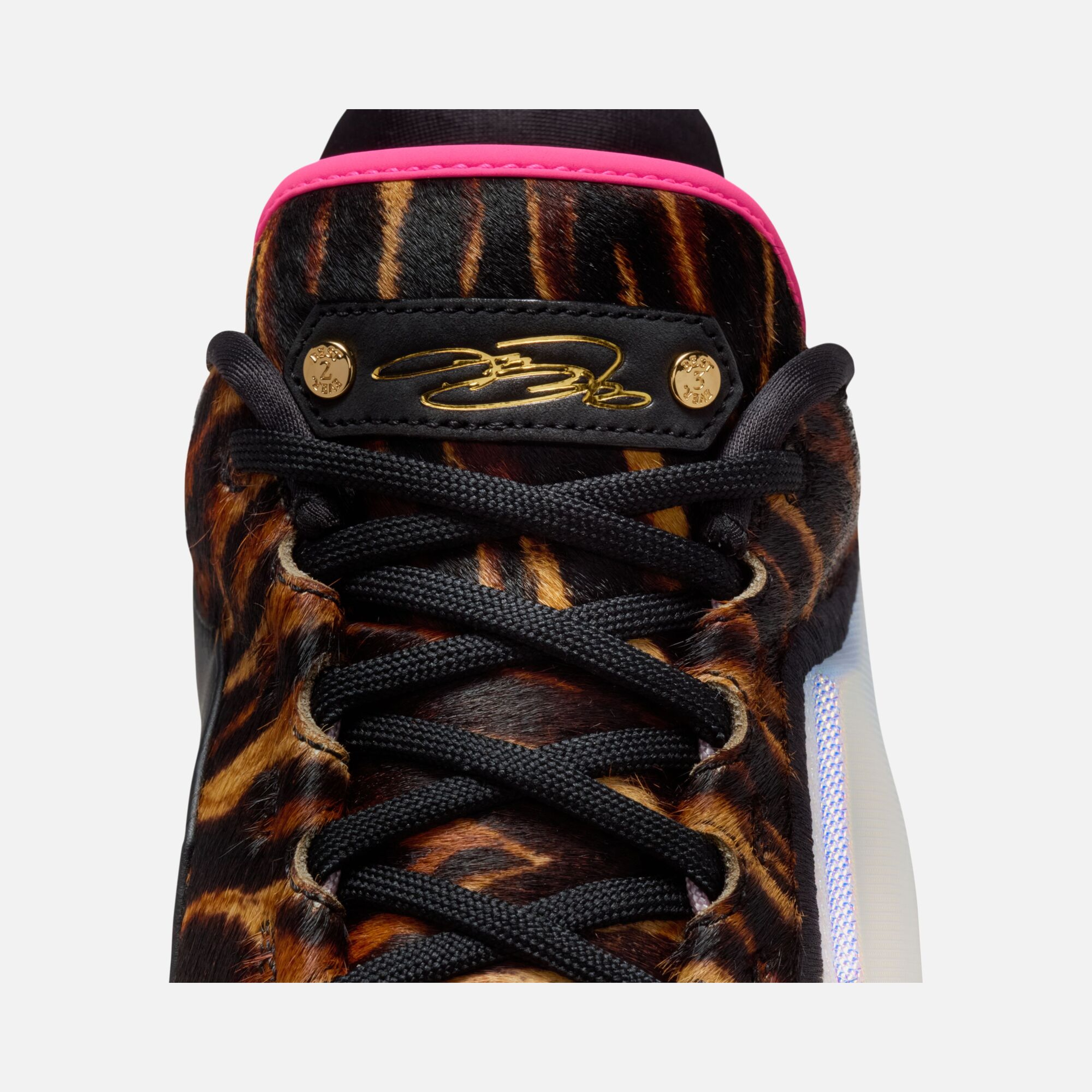 Nike LeBron XXIII Heat Erkek Basketbol Ayakkabı