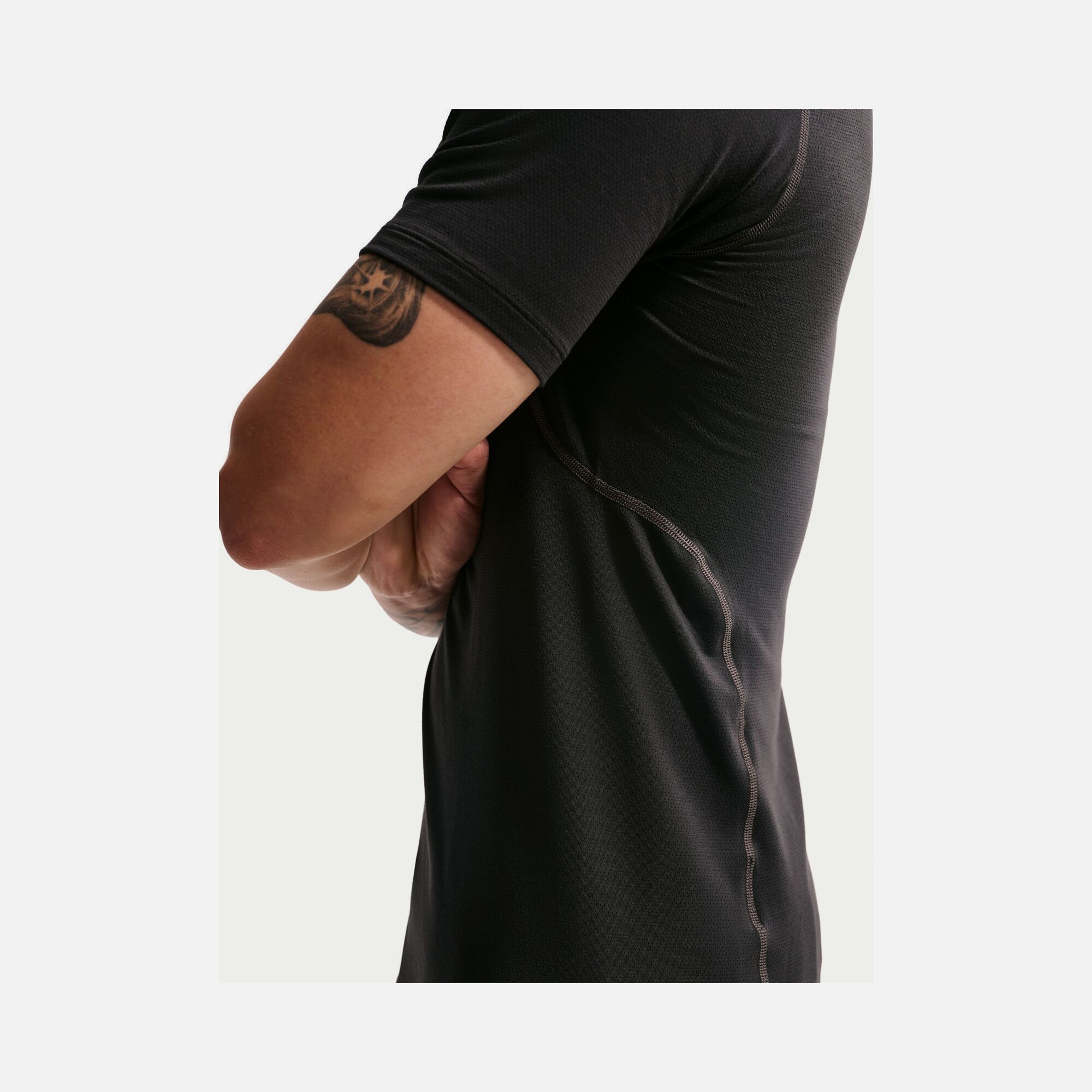 Nike Dri-FIT Tech Pro Erkek Tişört