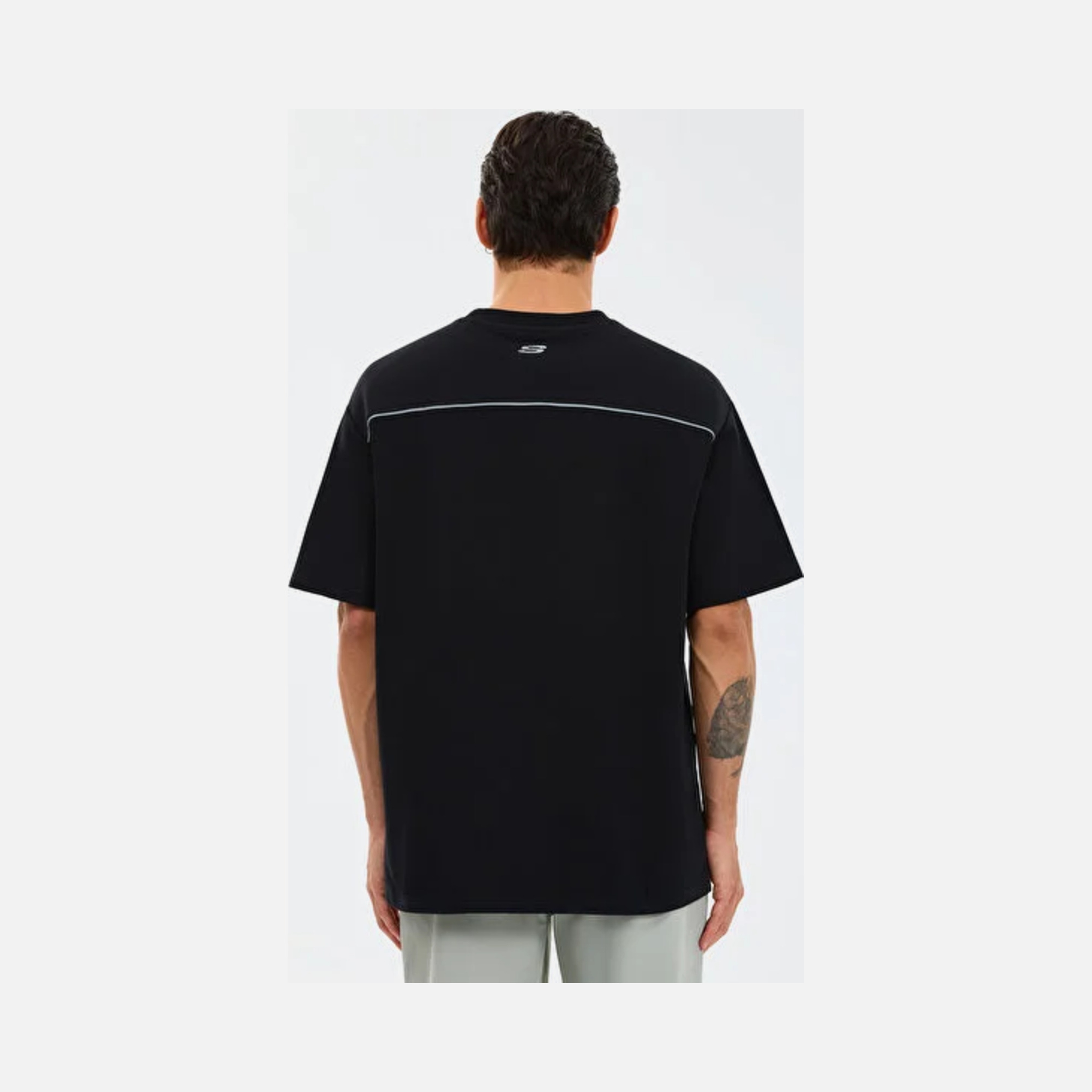 Skechers Graphic Tee Reflect Logo Oversize Erkek Tişört