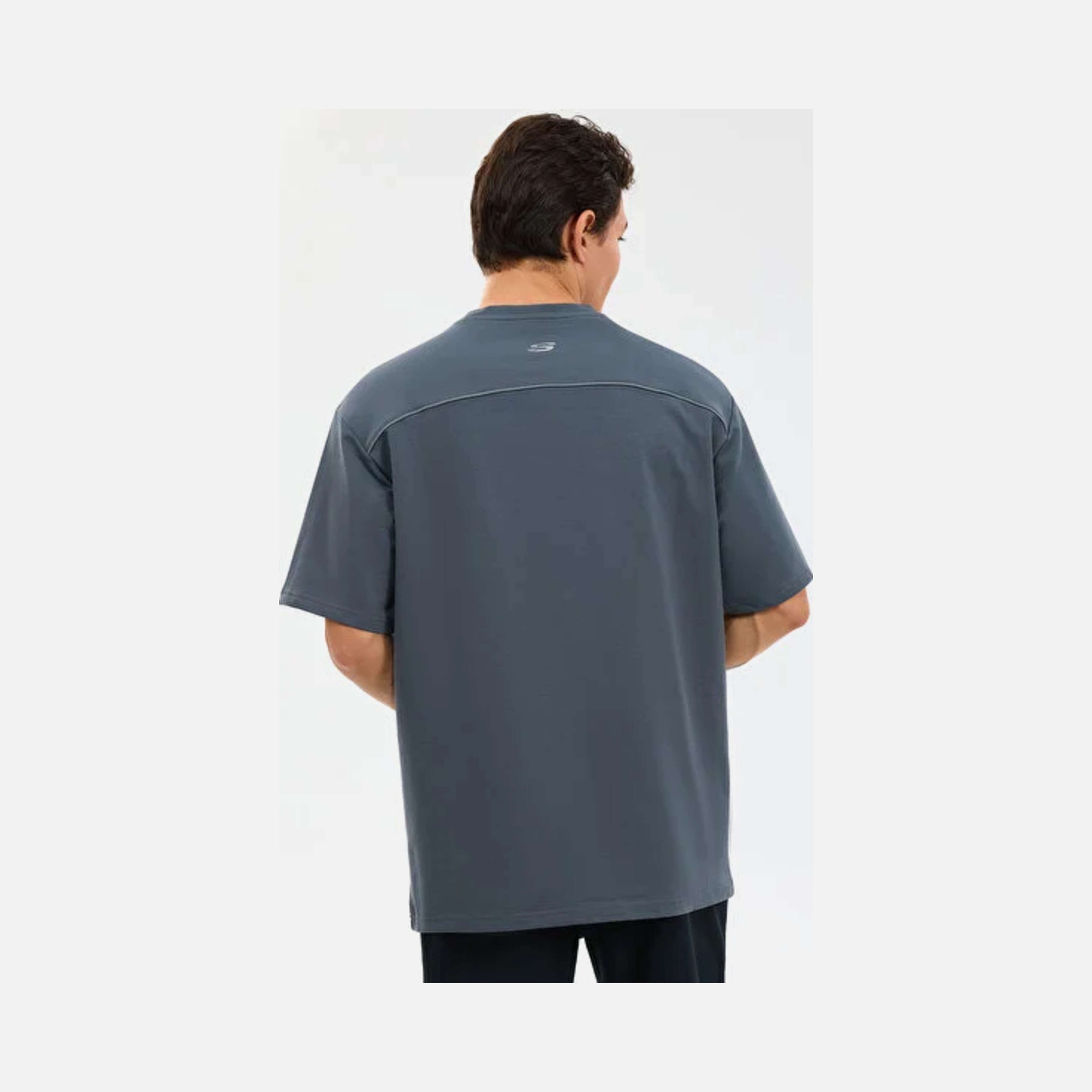 Skechers Graphic Tee Reflect Logo Oversize Erkek Tişört