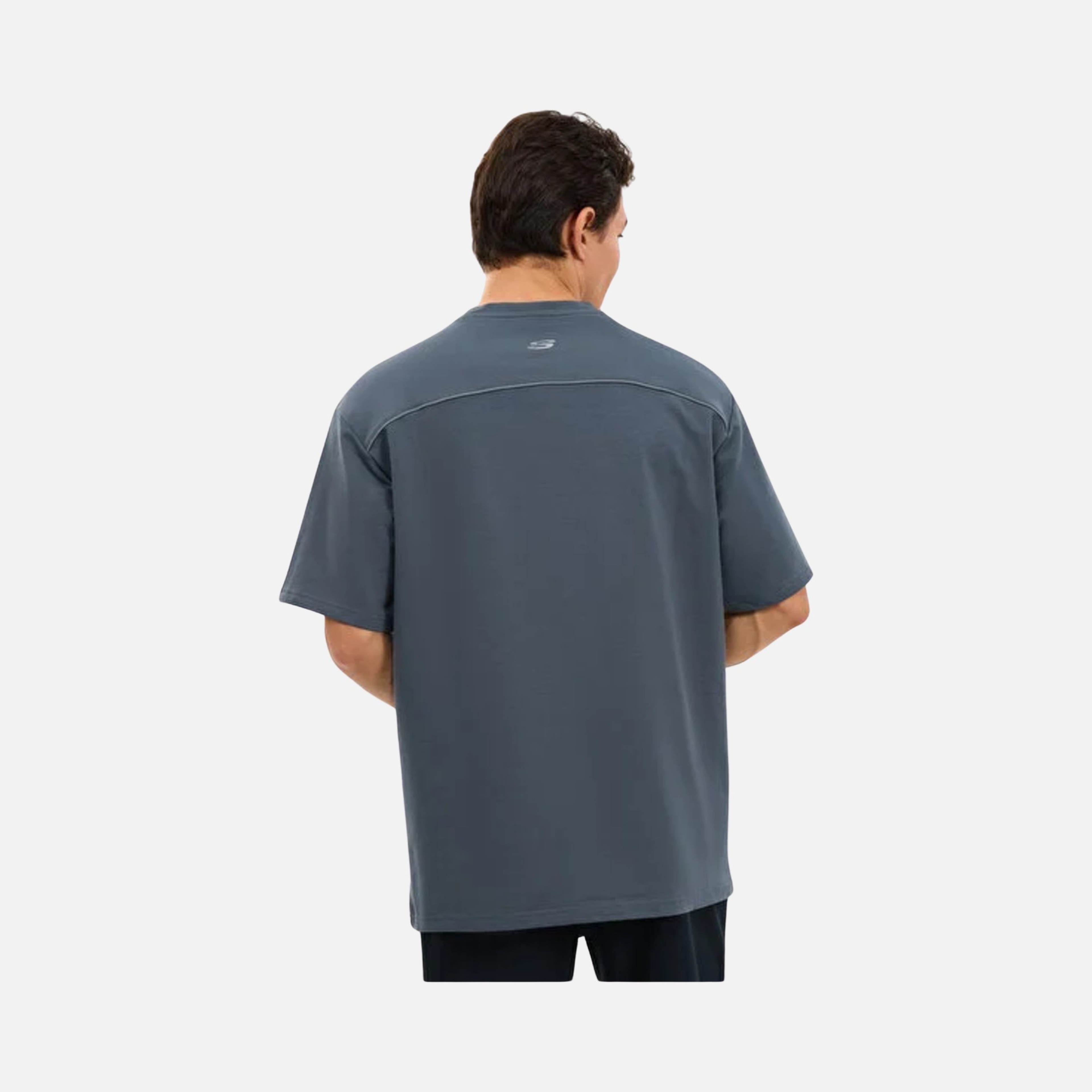 Skechers Graphic Tee Reflect Logo Oversize Erkek Tişört