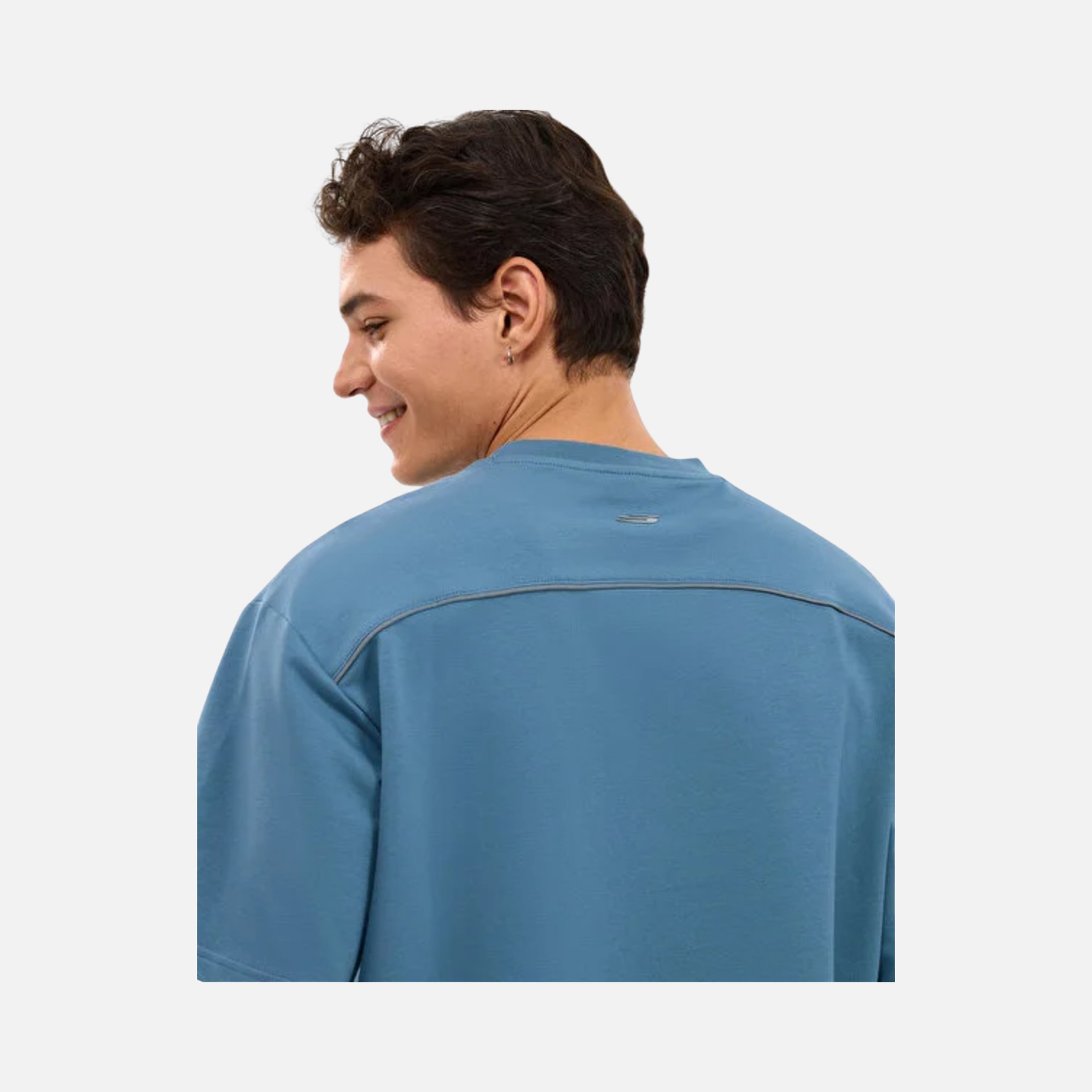 Skechers Graphic Tee Reflect Logo Oversize Erkek Tişört
