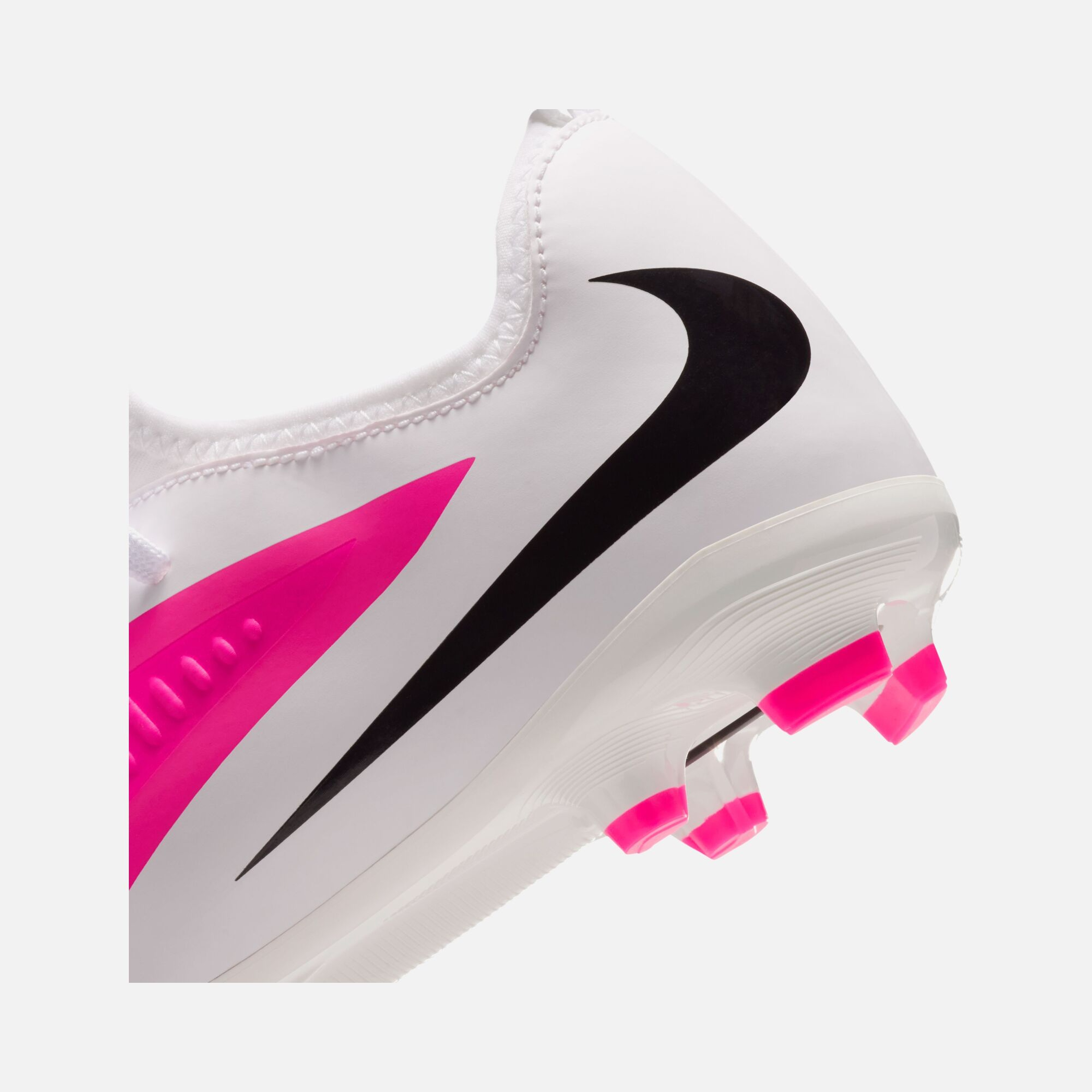 Nike Jr. Phantom 6 Low Academy Çocuk Krampon