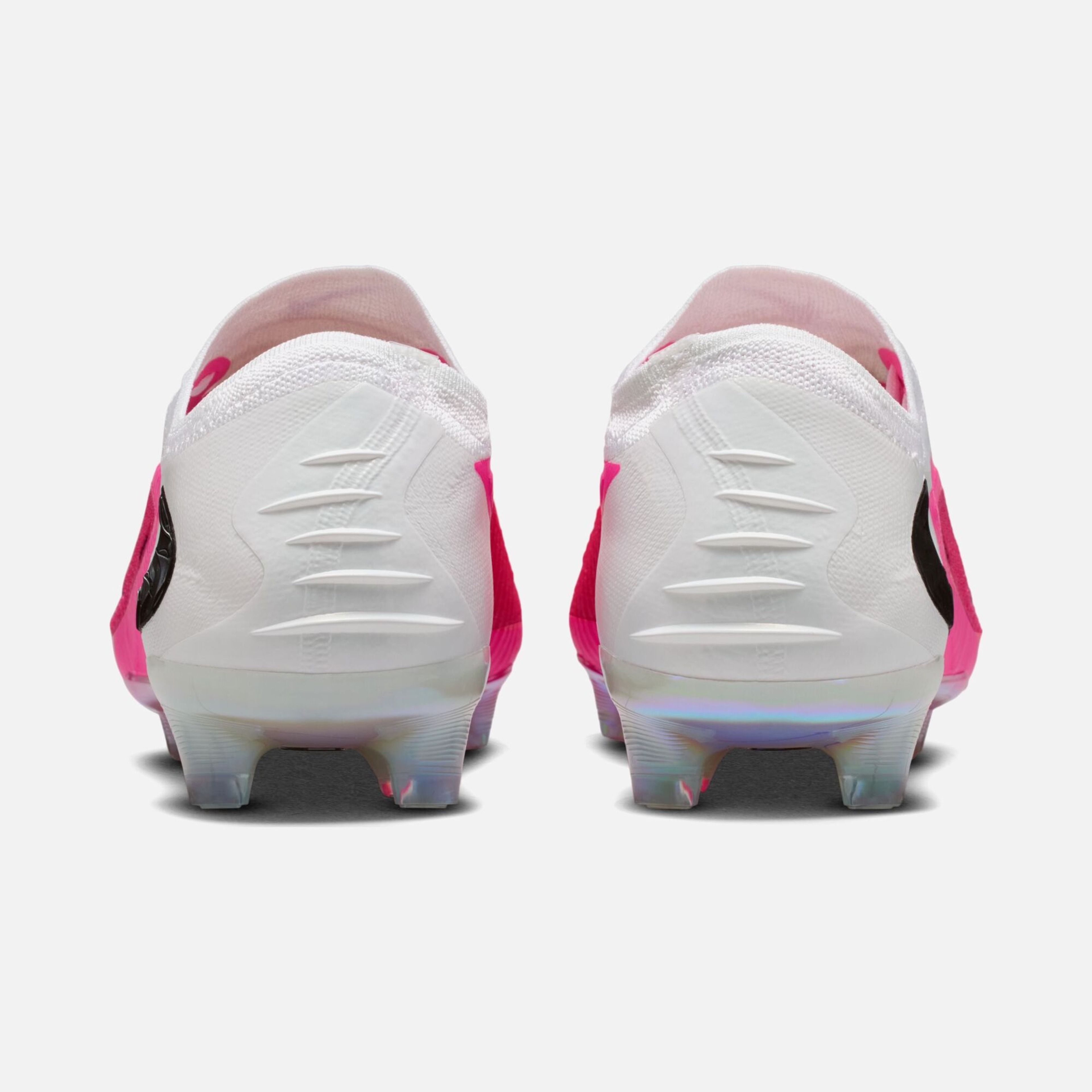 Nike Phantom 6 Low Elite Erkek Krampon