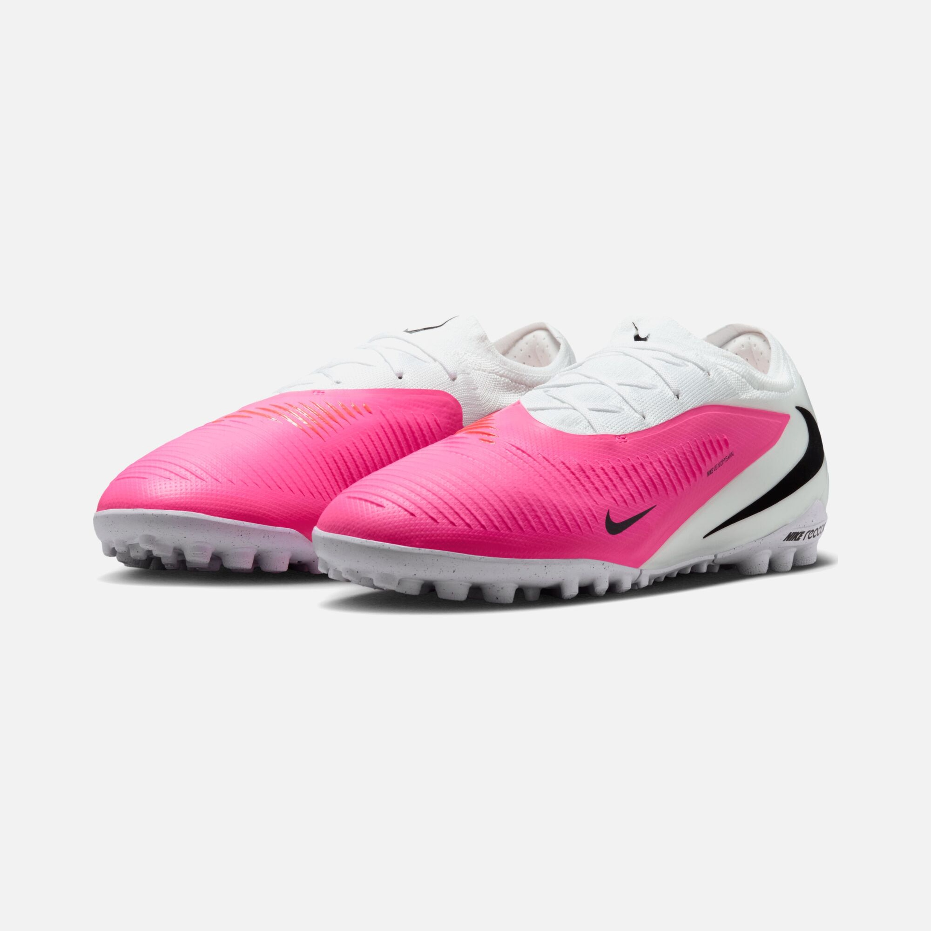 Nike Phantom 6 Low Pro Erkek Krampon