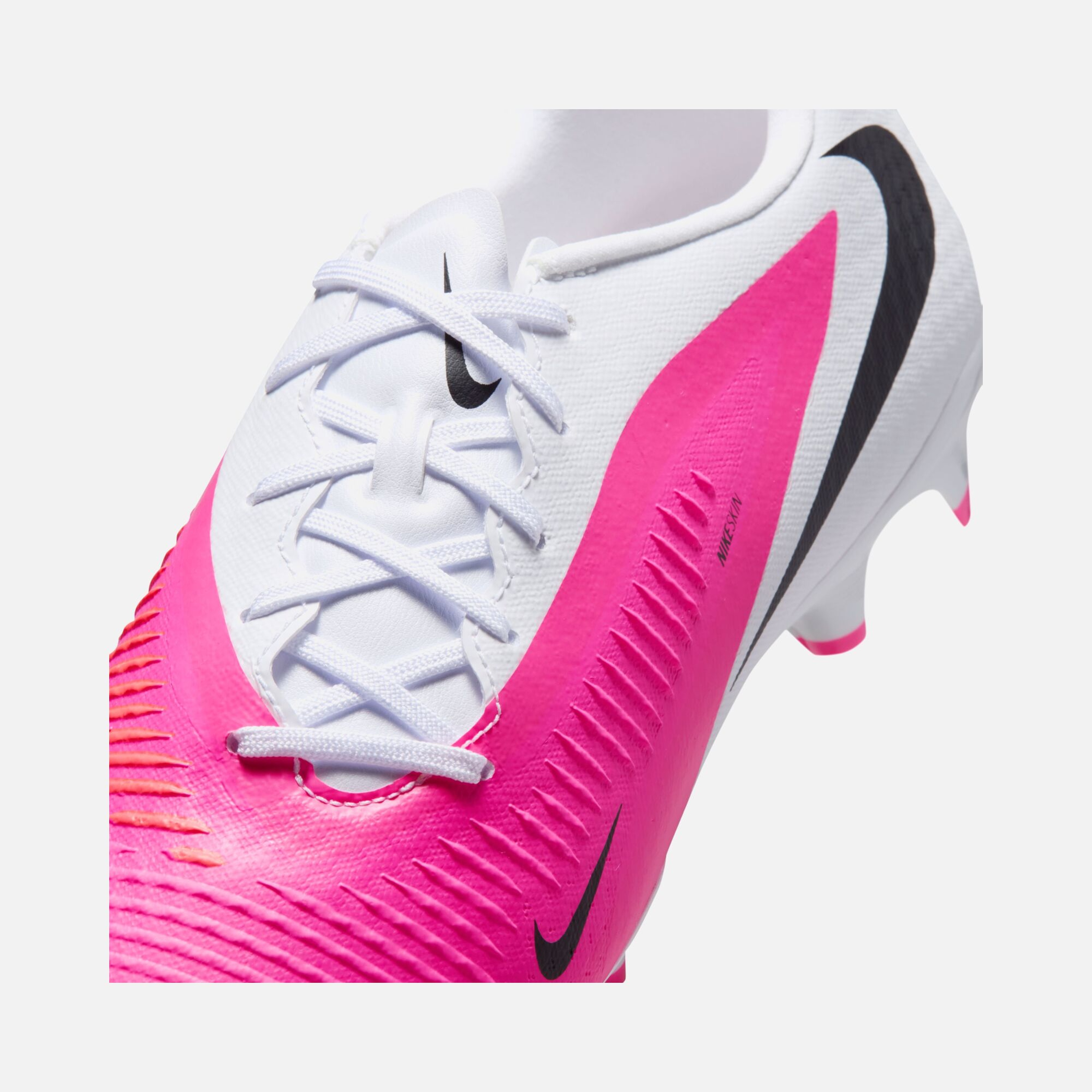 Nike Phantom 6 Low Academy Erkek Krampon