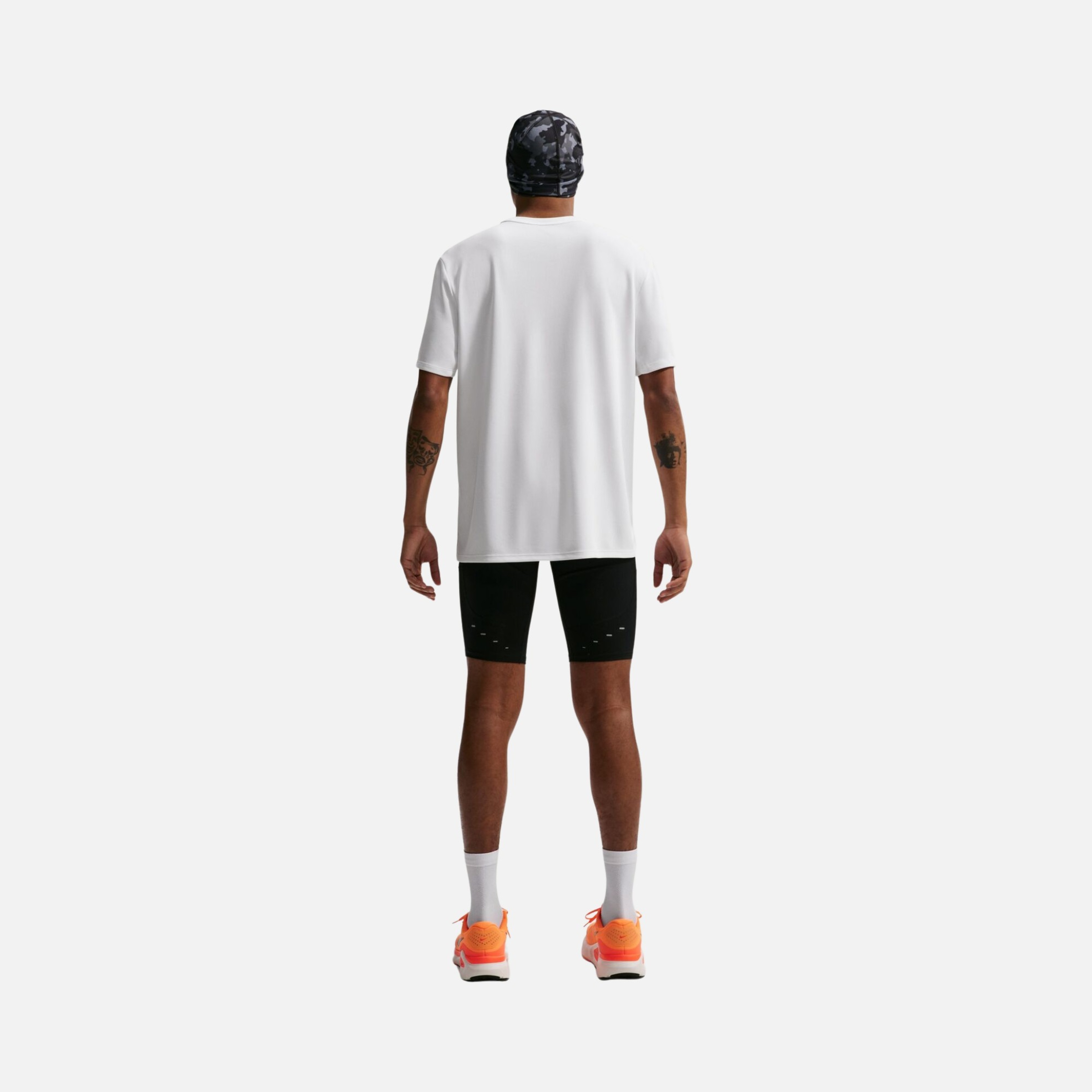 Nike Miler Dri-FIT UV-Protection Short-Sleeve Erkek Tişört