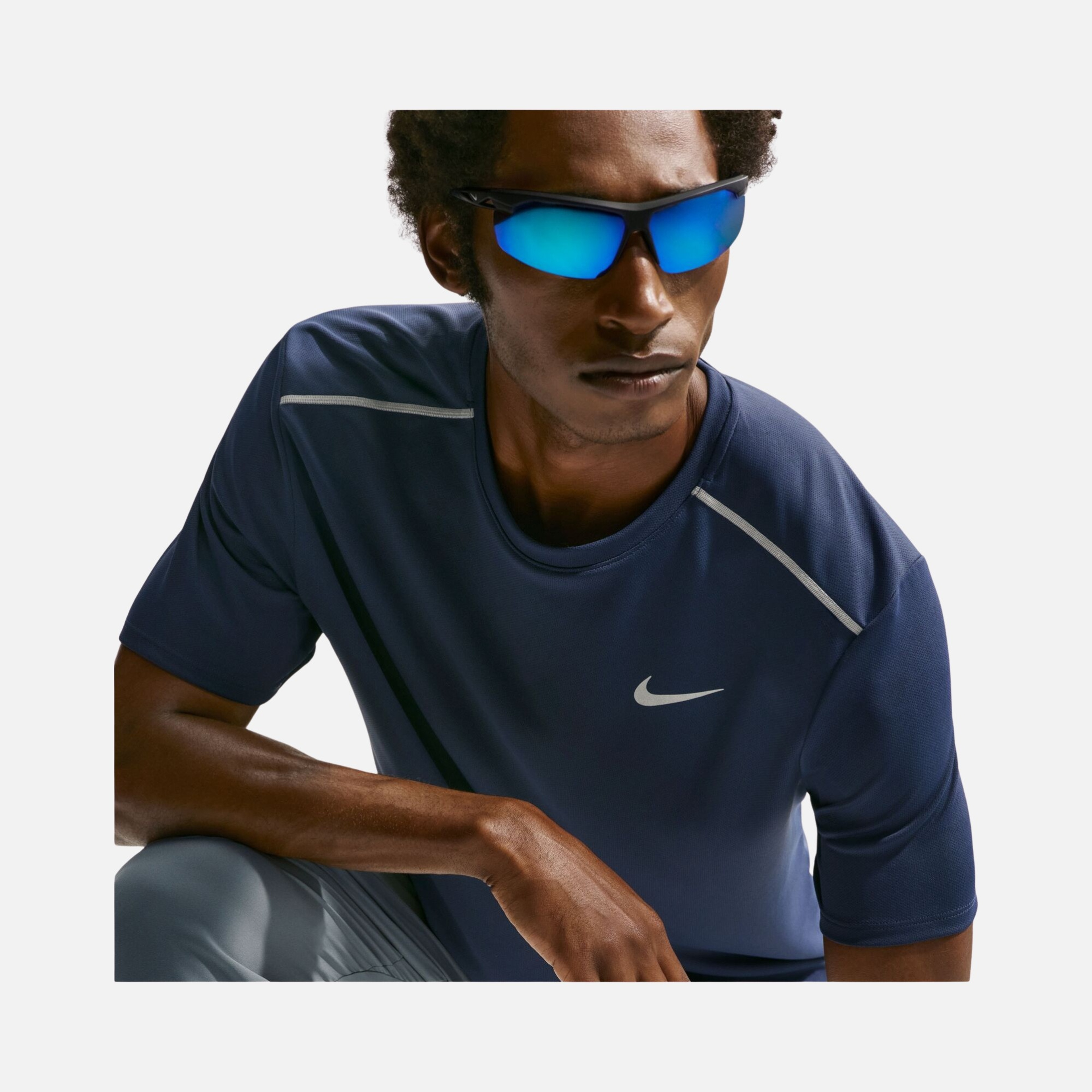 Nike Miler Dri-FIT UV-Protection Short-Sleeve Erkek Tişört