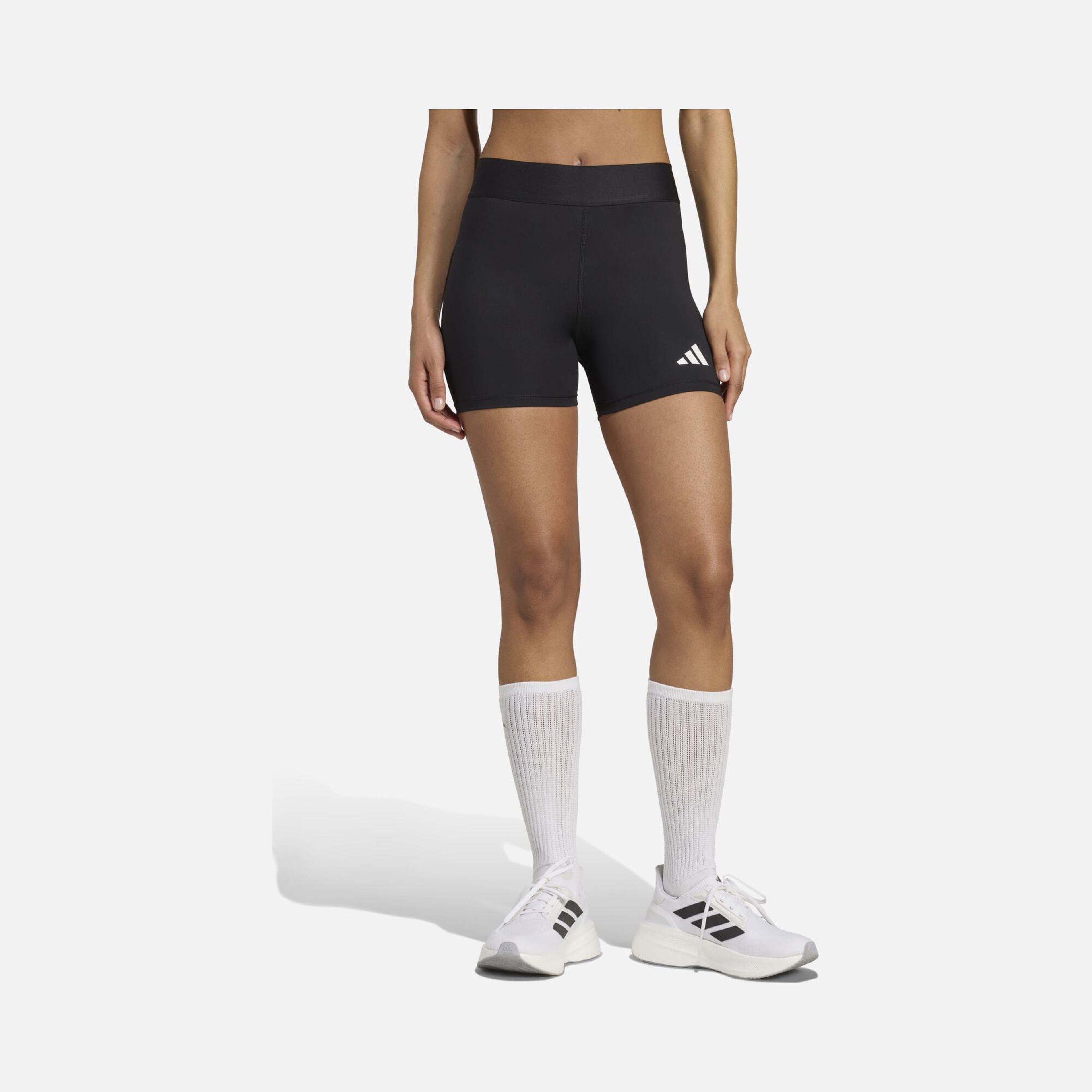 adidas TECHFIT Kadın Voleybol Şort