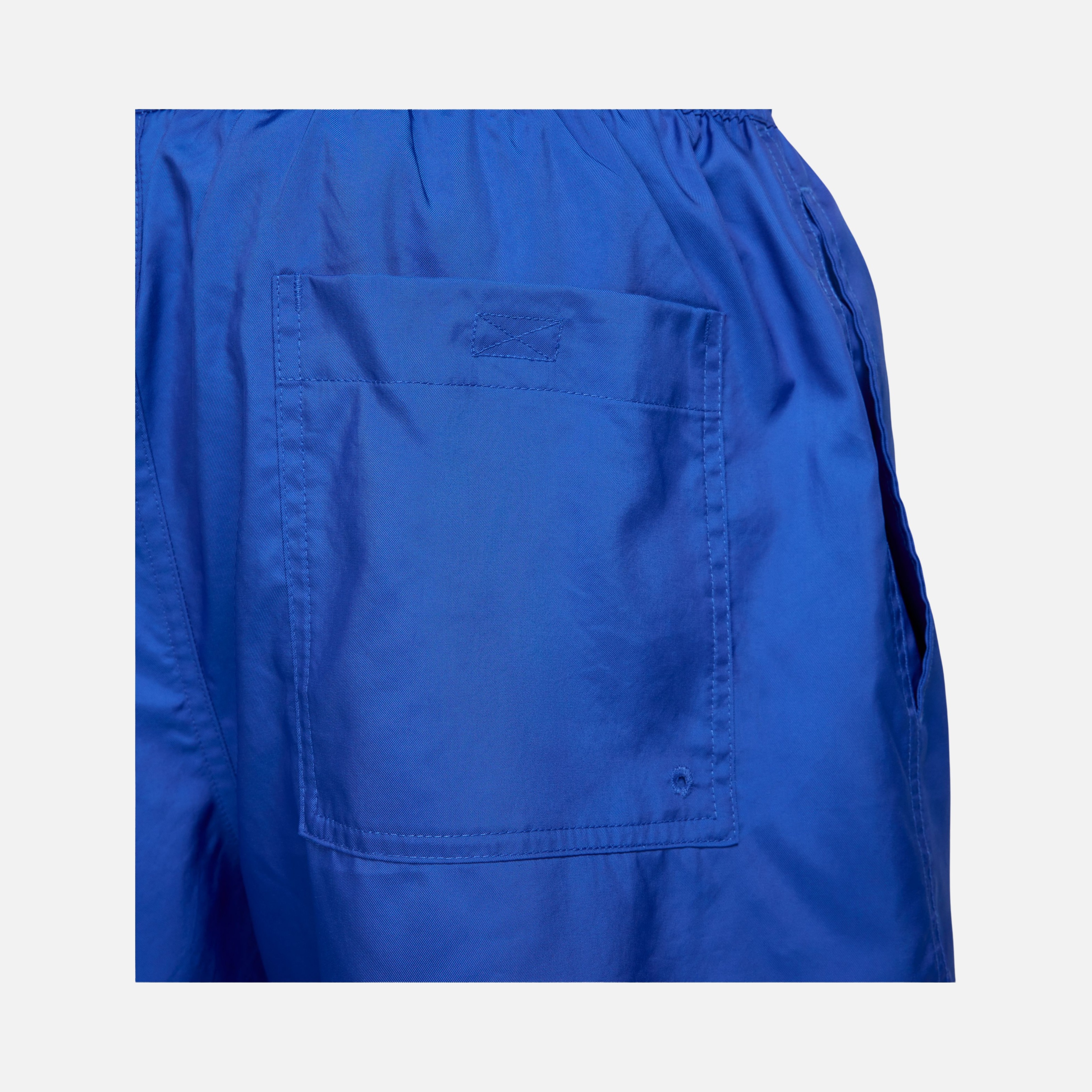 Nike Sportswear Club+ Flow Versatile Weave Loose Erkek Şort