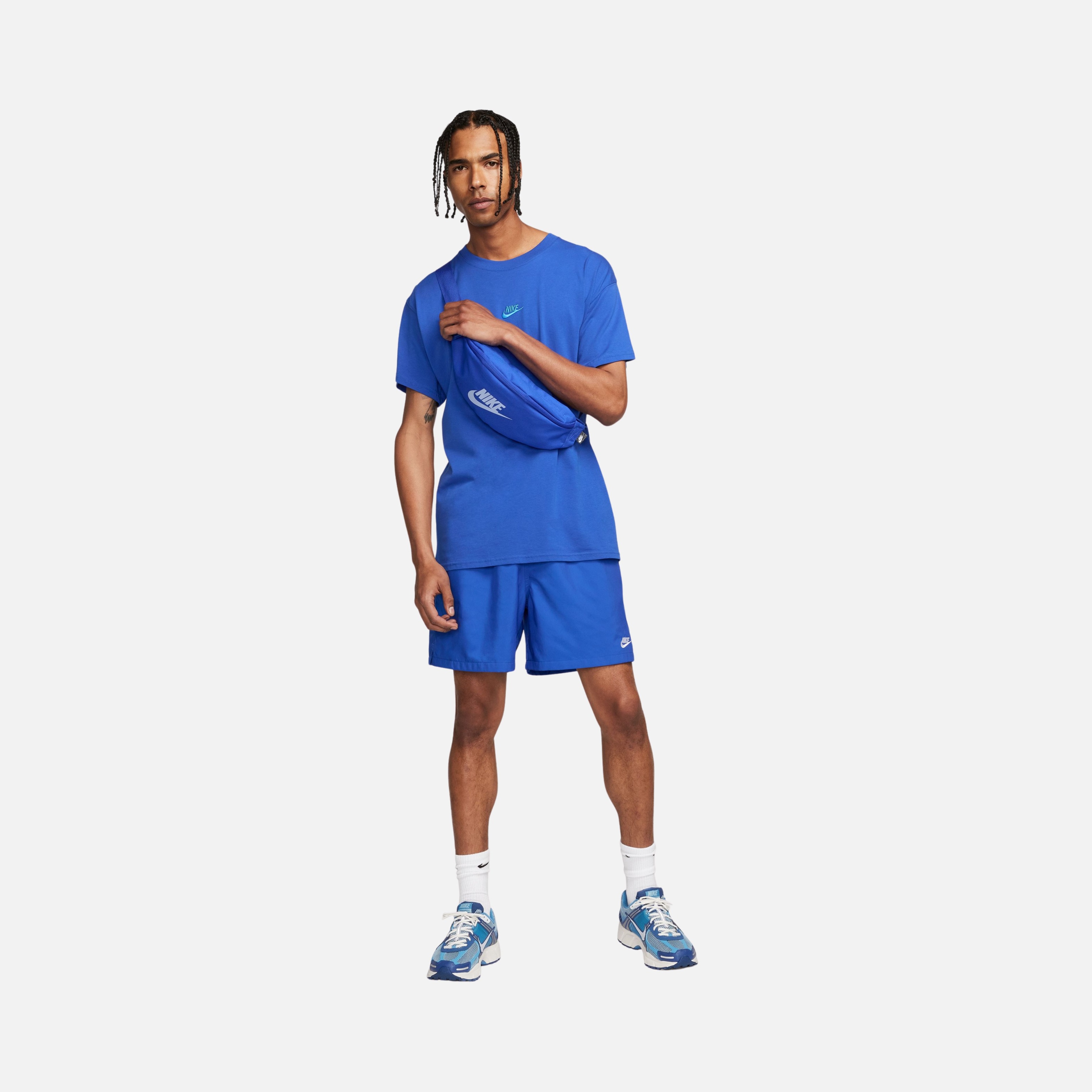 Nike Sportswear Club+ Flow Versatile Weave Loose Erkek Şort