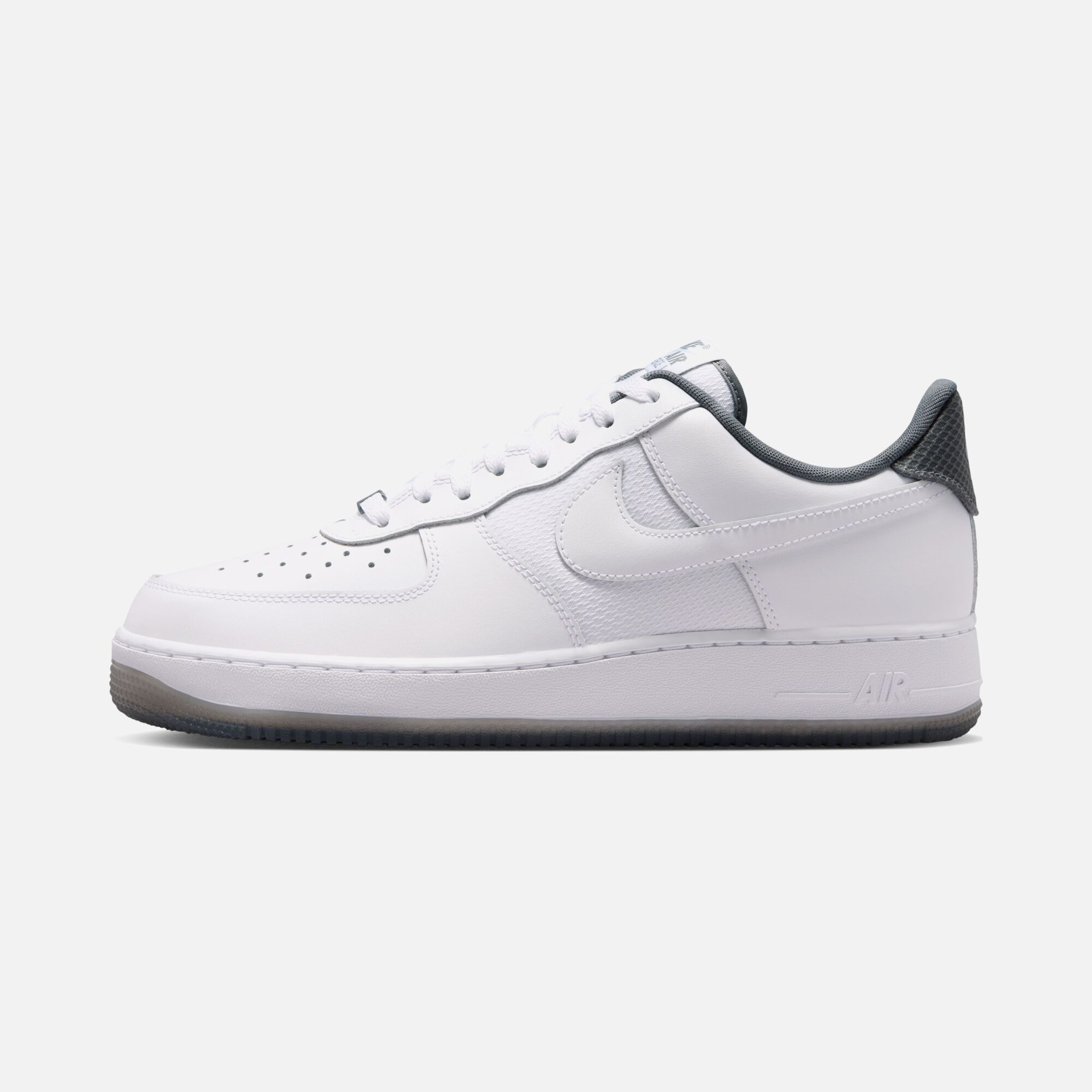 Nike Air Force 1 '07 LV8 FW26 Erkek Spor Ayakkabı