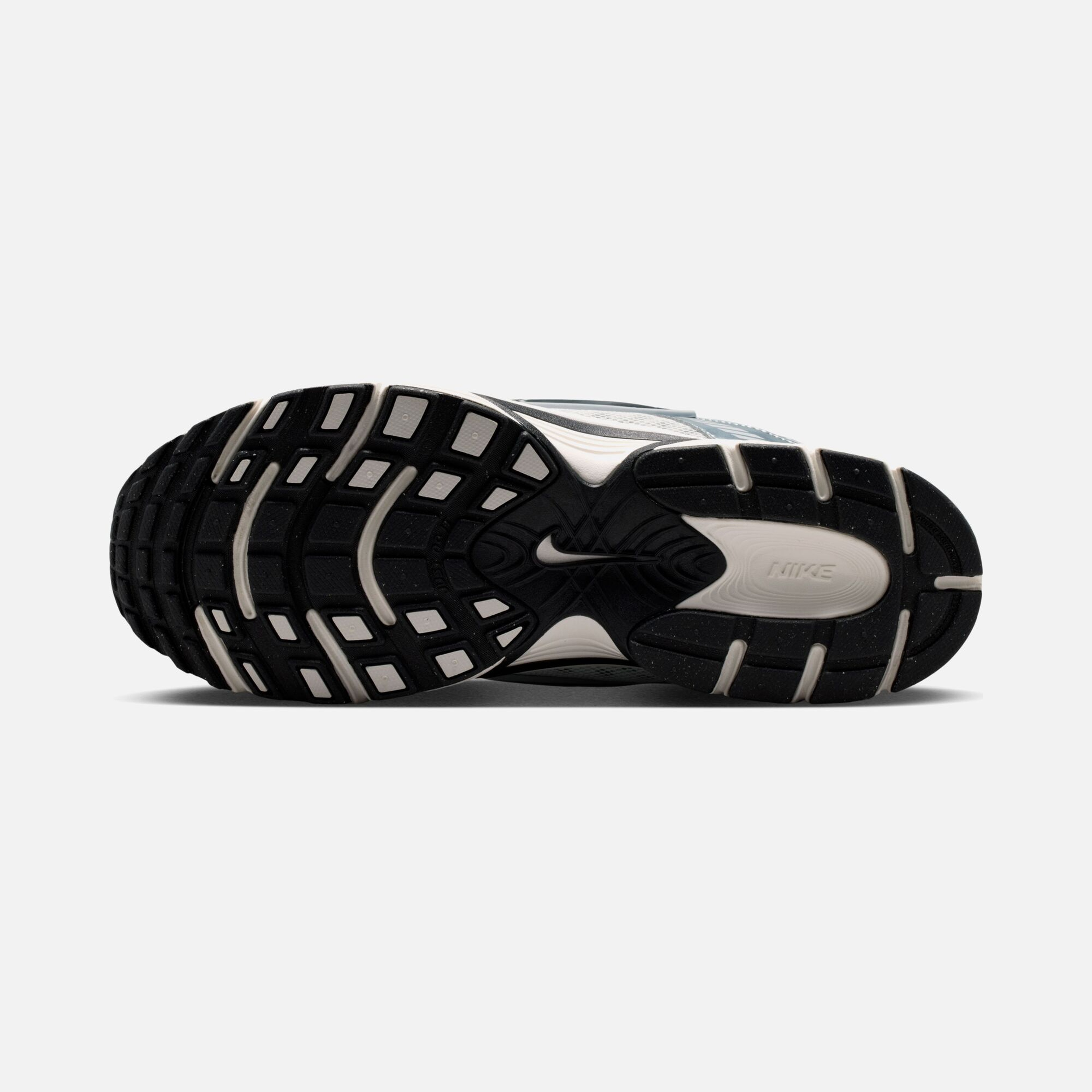 Nike V5 RNR Erkek Spor Ayakkabı