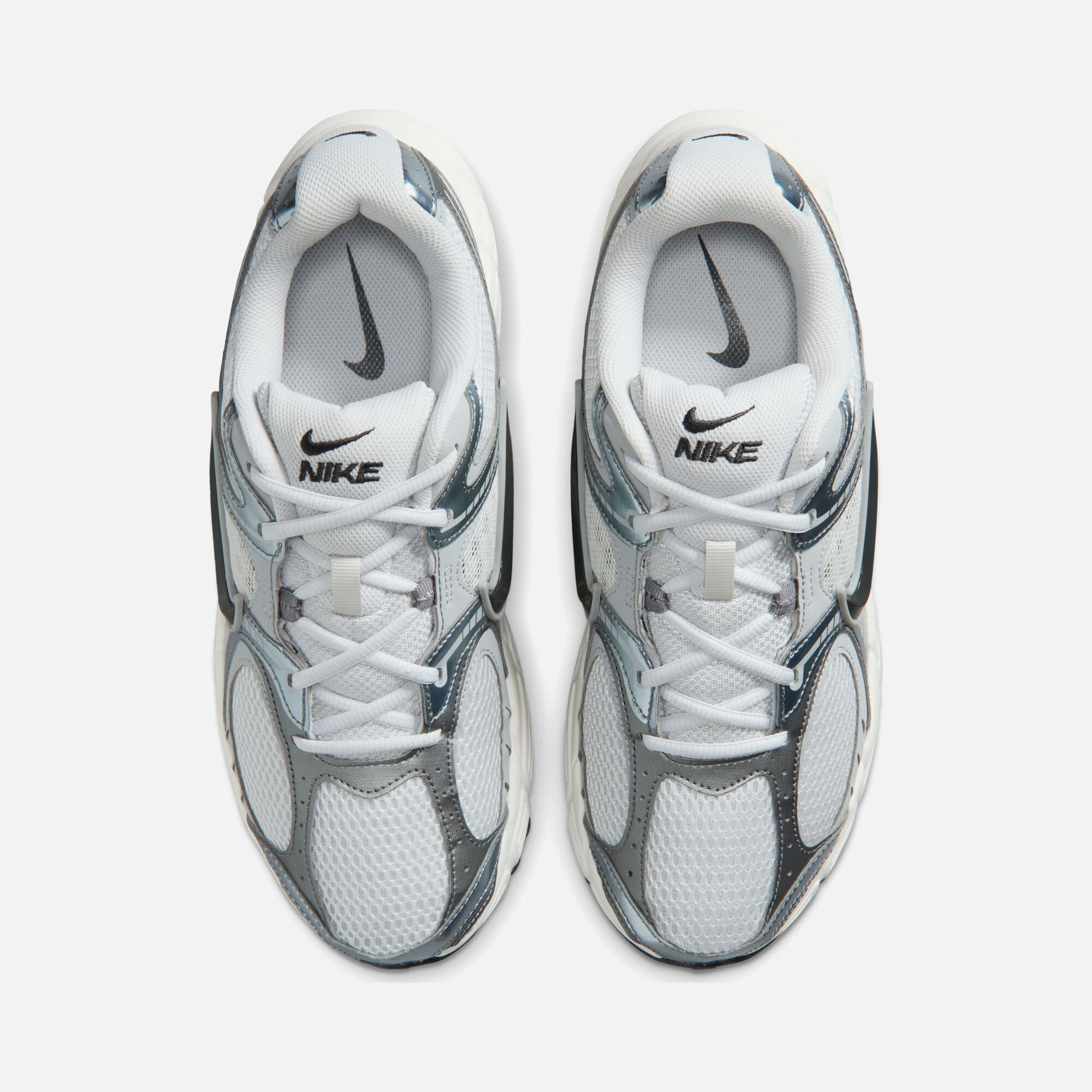 Nike V5 RNR Erkek Spor Ayakkabı
