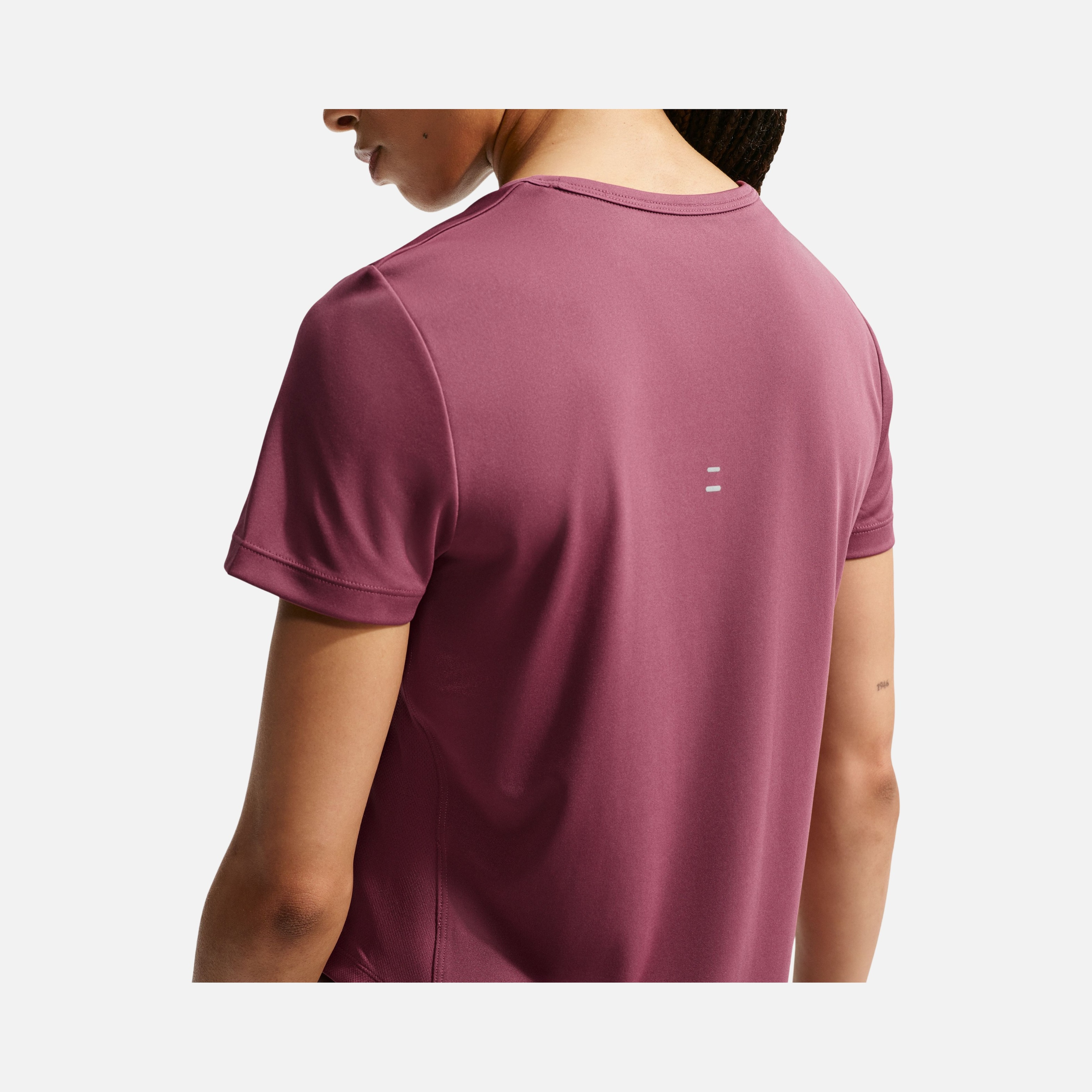 Nike W Tempo Df Ss Top Kadın Tişört