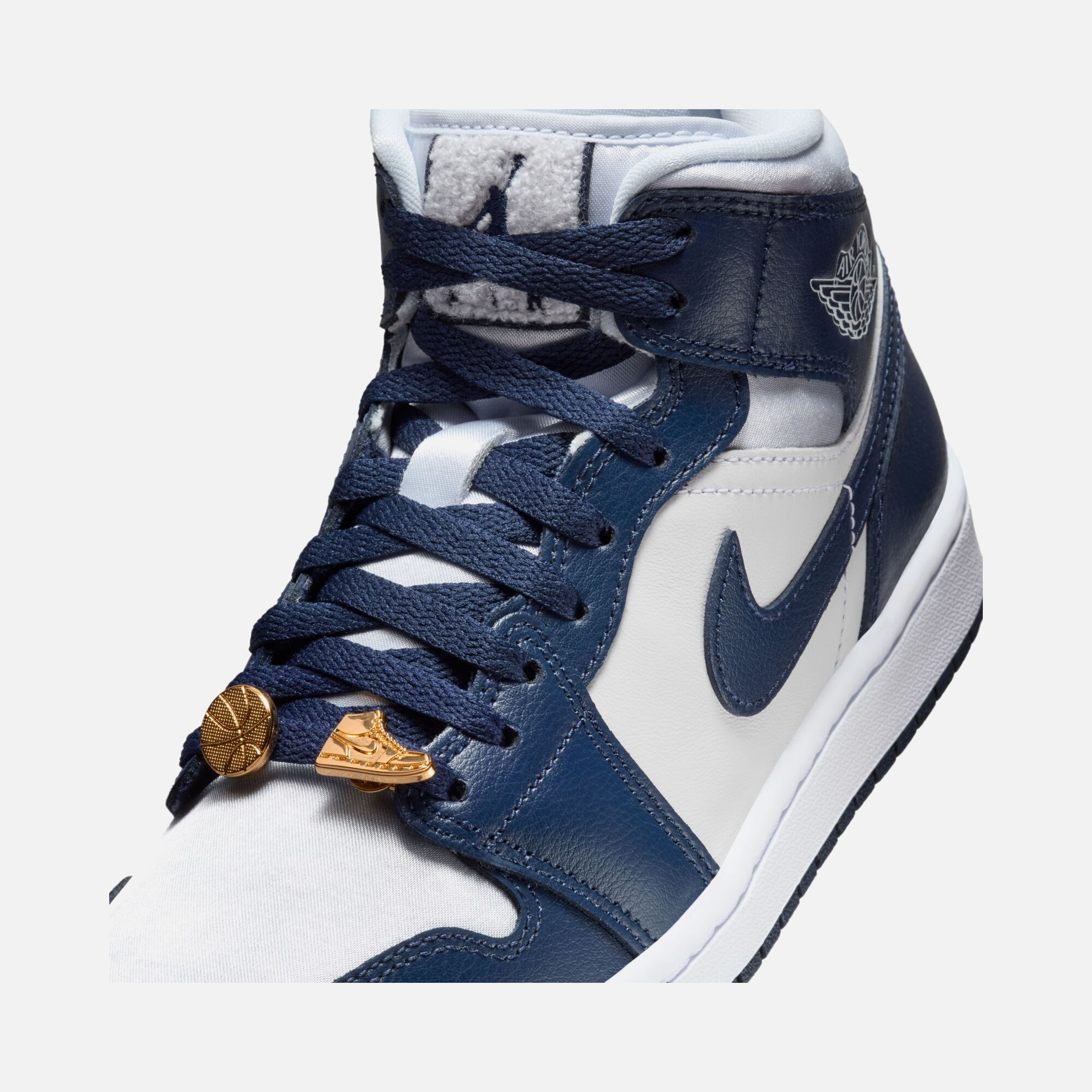 Nike Air Jordan 1 Mid "Football Grey" Kadın Spor Ayakkabı