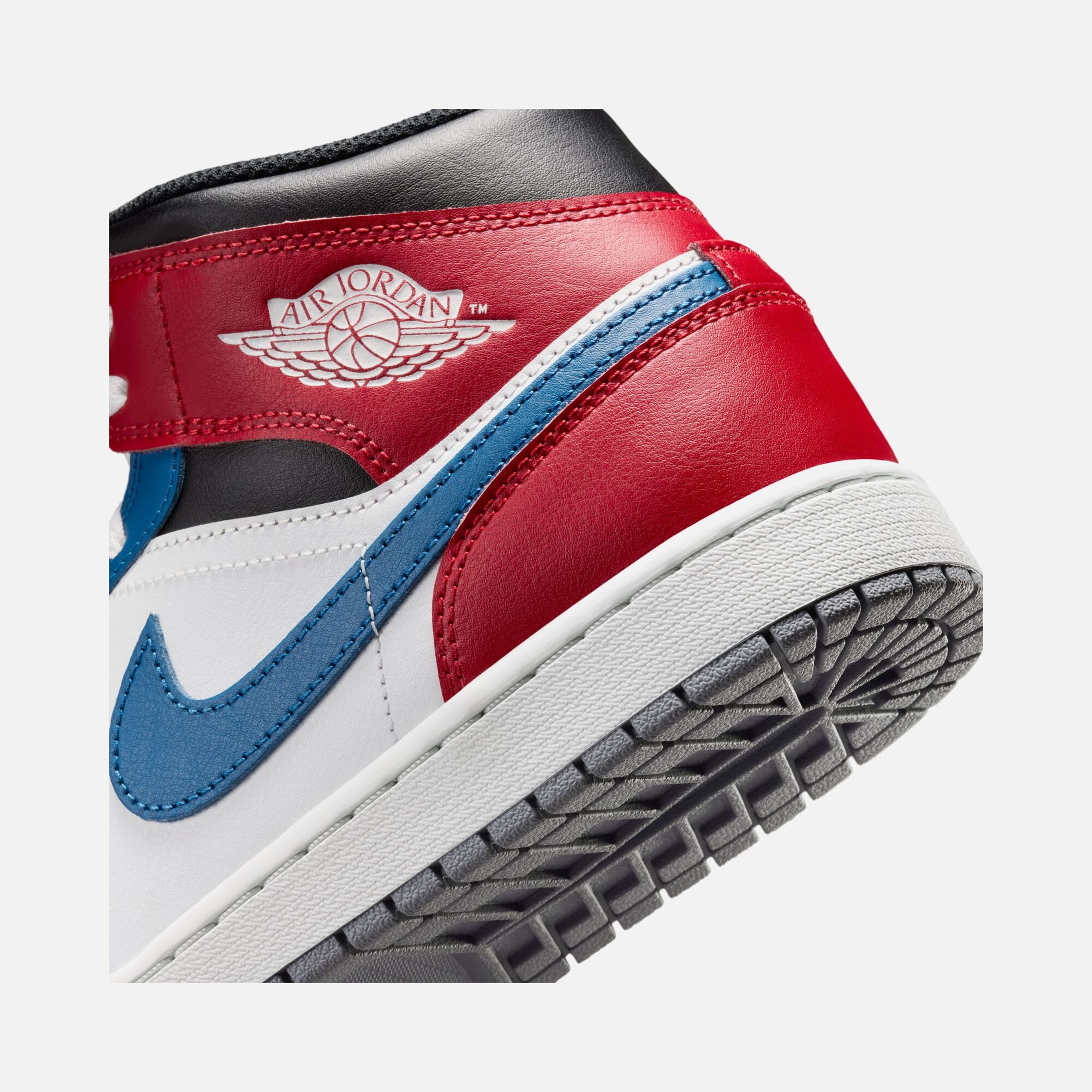Nike Air Jordan 1 Mid SS25 Erkek Spor Ayakkabı