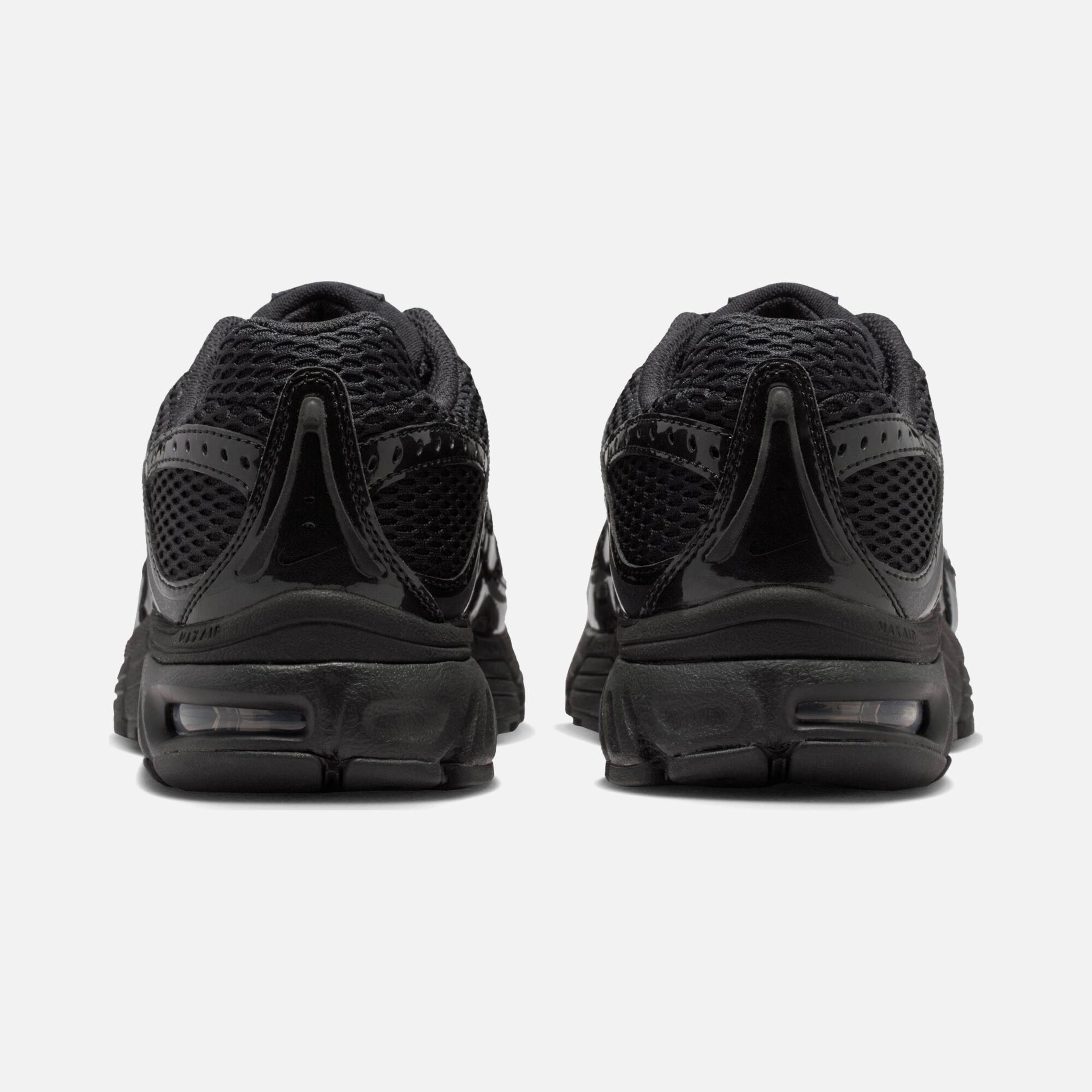 Nike Air Max Moto 2 Kadın Spor Ayakkabı