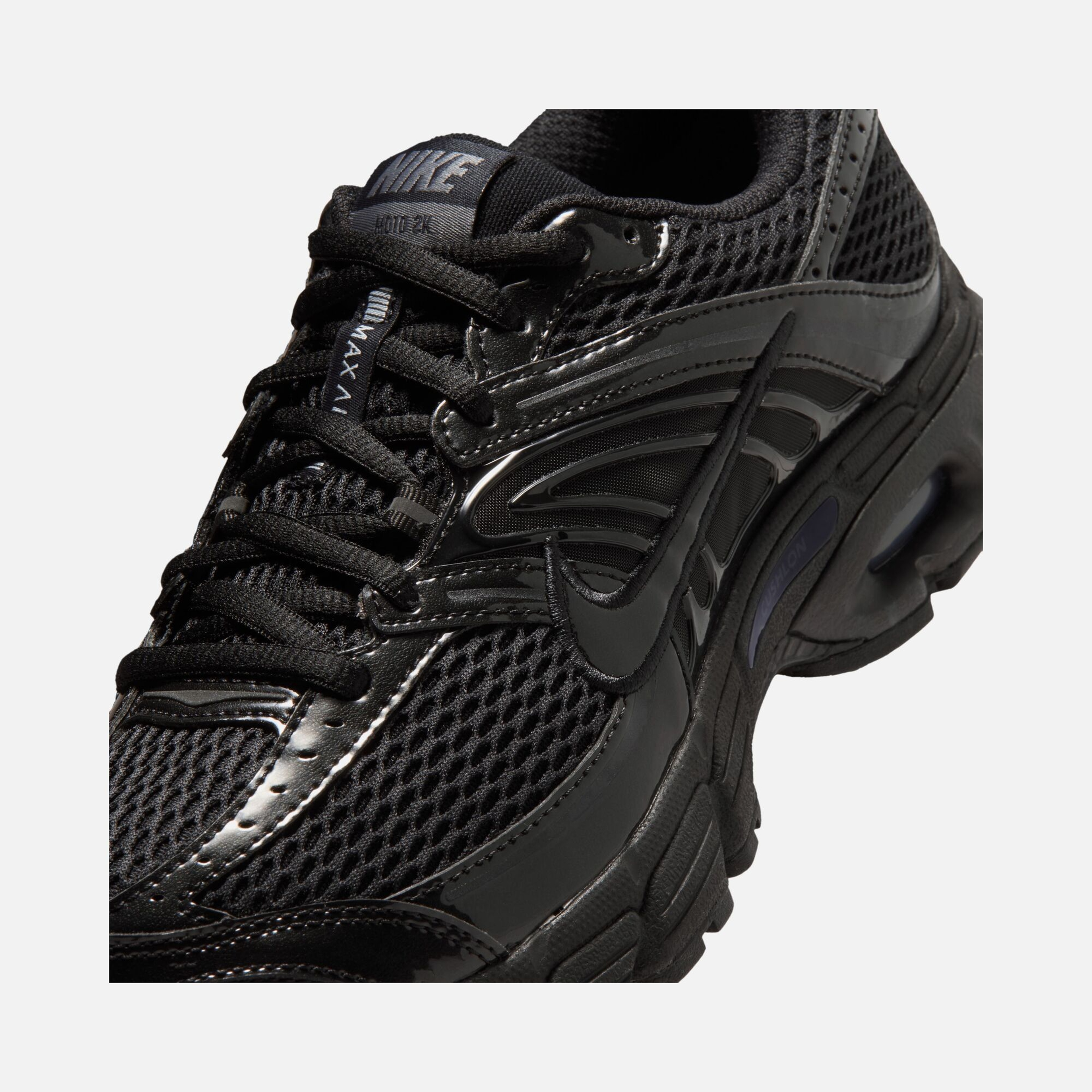 Nike Air Max Moto 2 Kadın Spor Ayakkabı