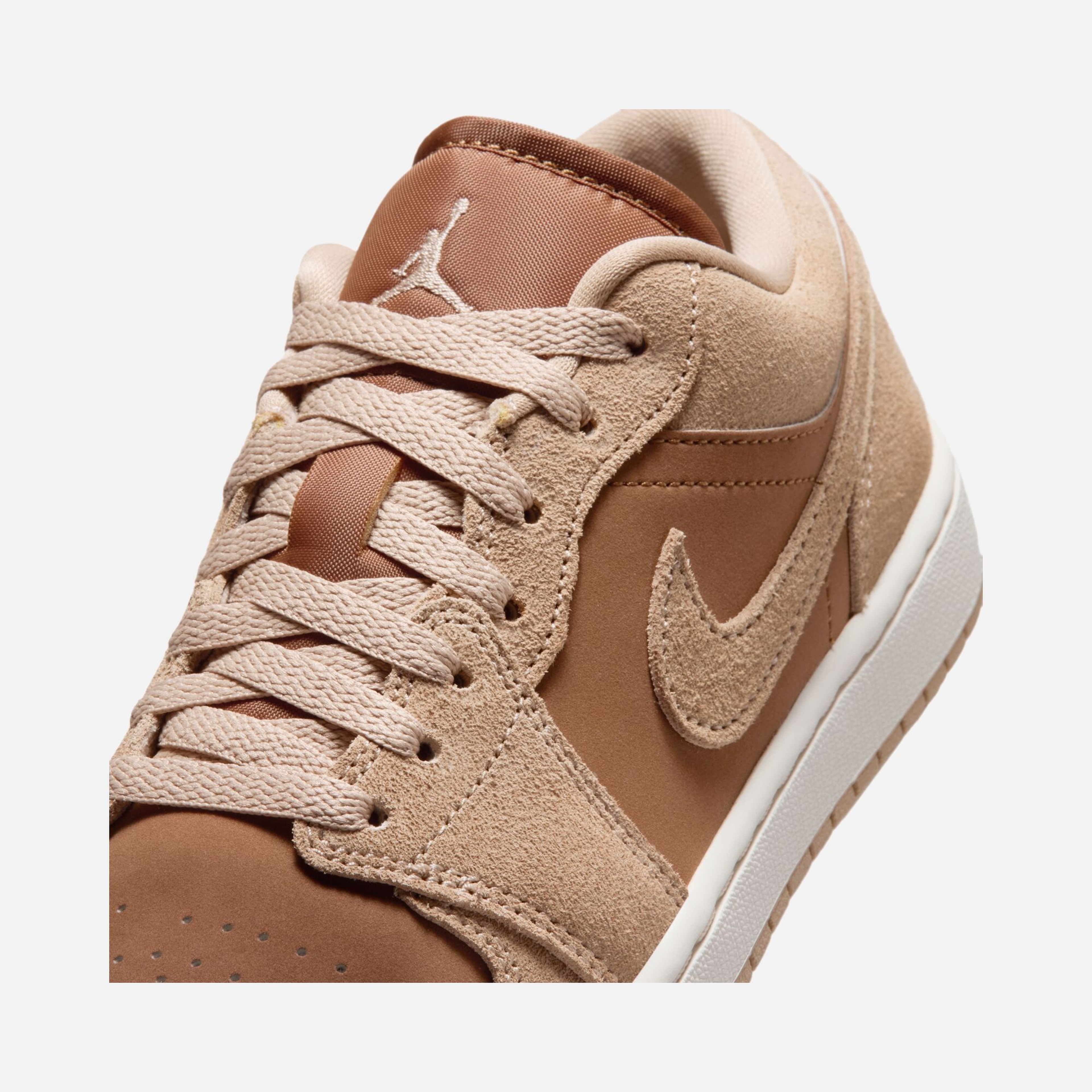 Nike Air Jordan 1 Low Kadın Spor Ayakkabı